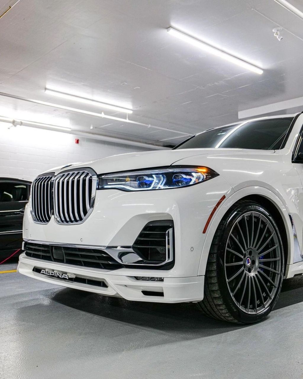 宝马 阿尔宾娜 xb7 2021款 #宝马阿尔宾娜xb7# #汽车分享# #宝马x7