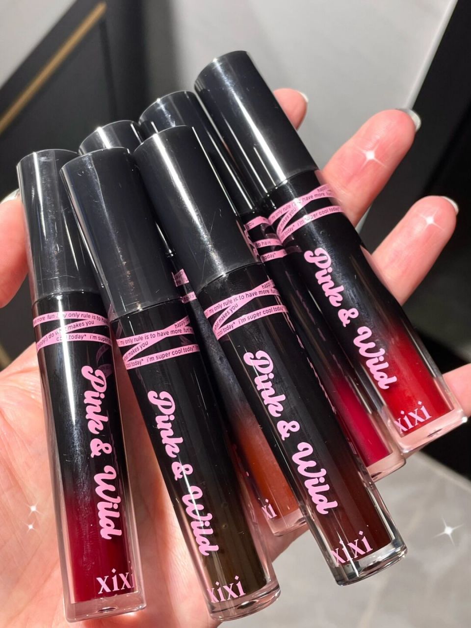 xixi炫酷唇釉!粉欲又野! 上嘴滋润顺滑!