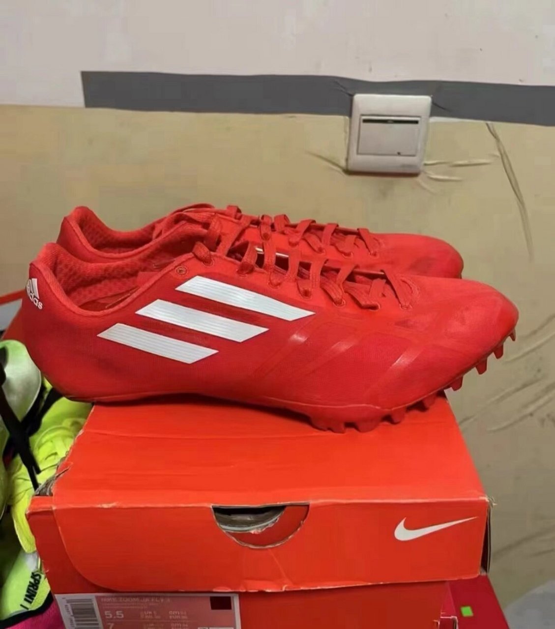 阿迪达斯 阿迪达斯 老款小蝉翼之前泰森盖伊同款配色  全新 41码全掌