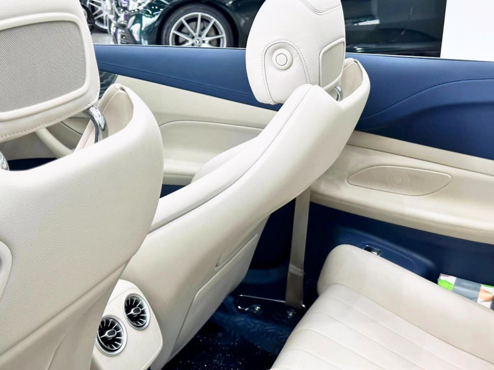 2021款 奔驰e260 coupe 4matic 敞篷轿跑车 可分期,最低首付 12xxxx !