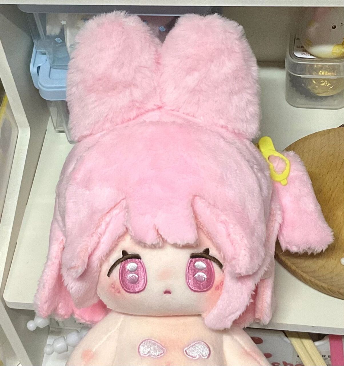 唔姆 粉色发片真的特别特别可爱…… 是无属性的发片女孩,不会梳头发