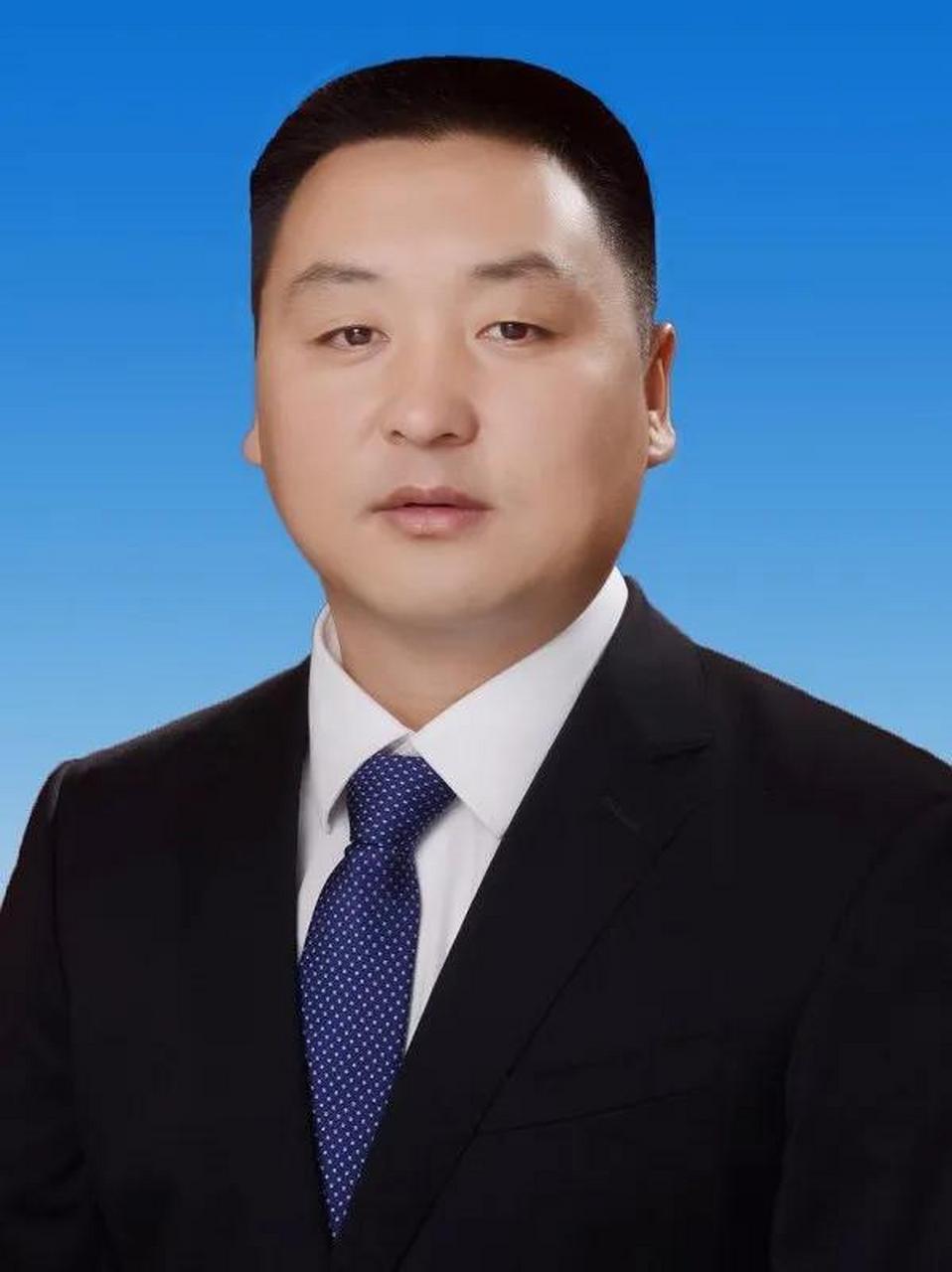 修文县委书记管庆良,最年轻的县长是,开阳县代县长吕槐乐