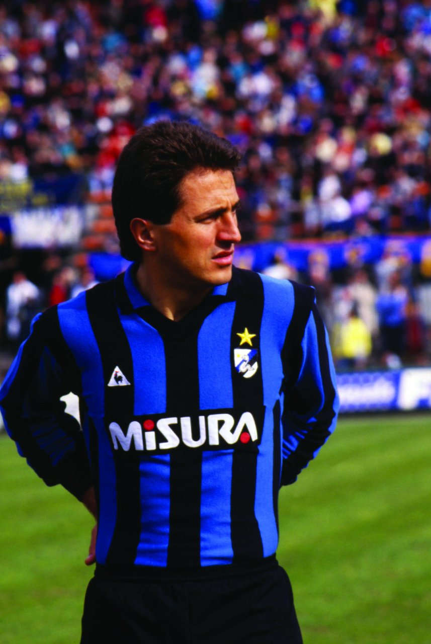 范巴斯滕眼中最难缠的后卫之一 里卡多-费里58岁生日快乐!