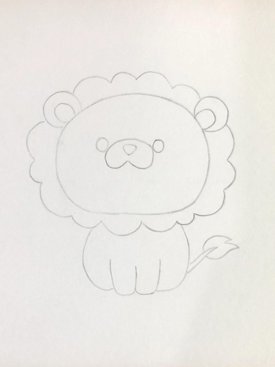 简笔画小狮子0315 先画草图,画好彩铅勾线,再慢慢上色,慢慢叠色