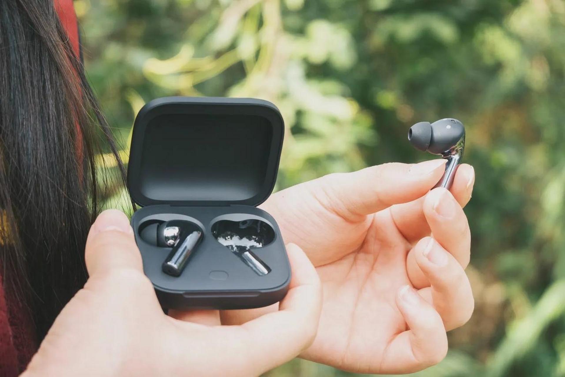 收到了一加buds3,我属实没有想到,一加开始卷耳机了!  6mm 10.