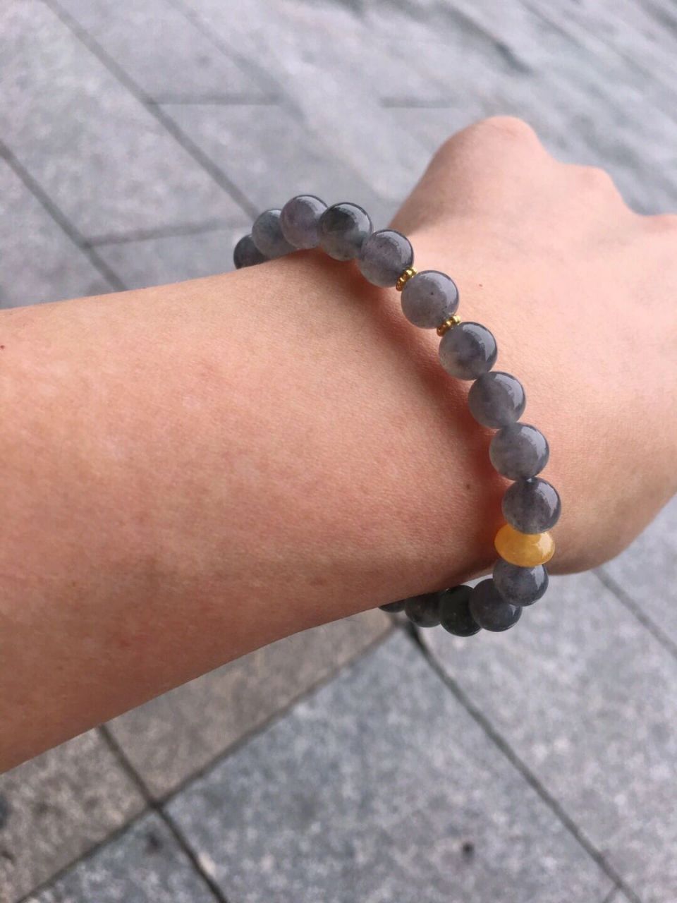 9678翡翠乌鸡手串78963千多 98冰润水透,仿佛置身于清澈的