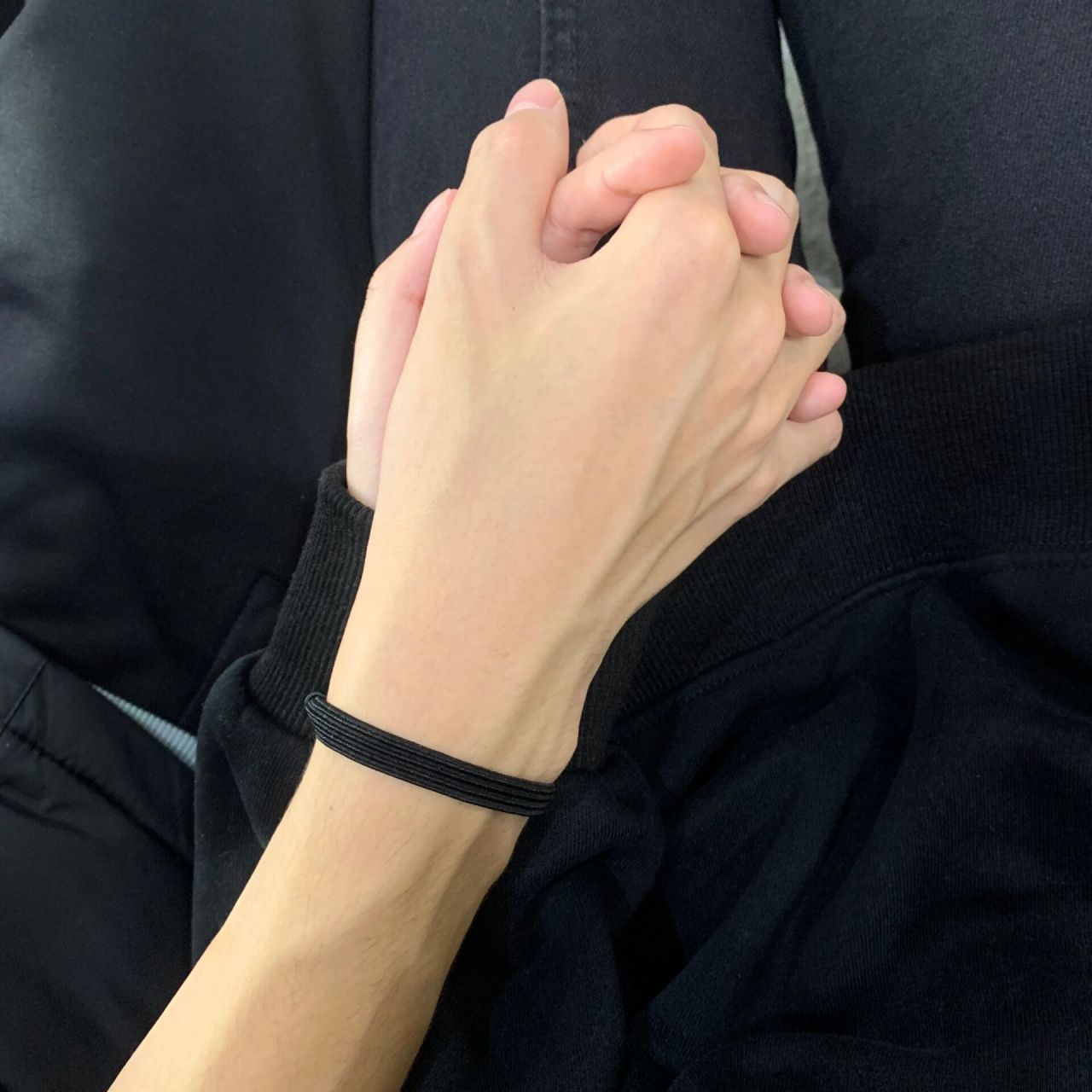 情侣牵手照  好喜欢男朋友~00