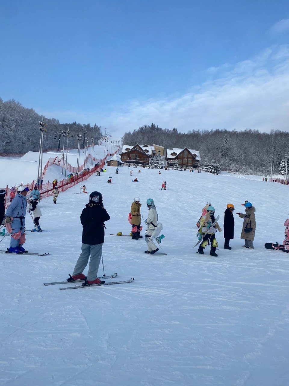 白山滑雪场图片