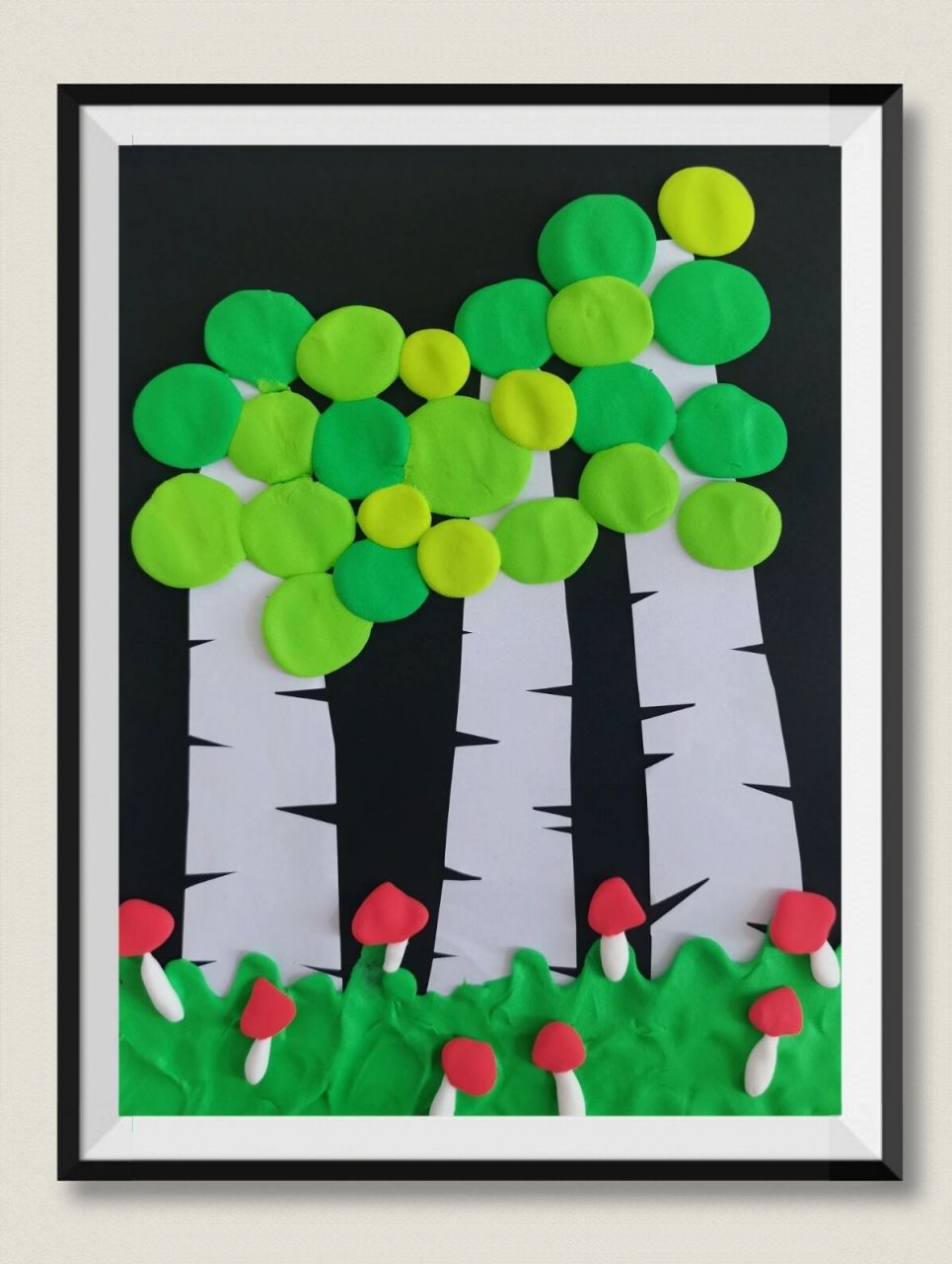 适合小班的粘土贴画,收藏开学用 图片上的作品主页都有视频教程,欢迎