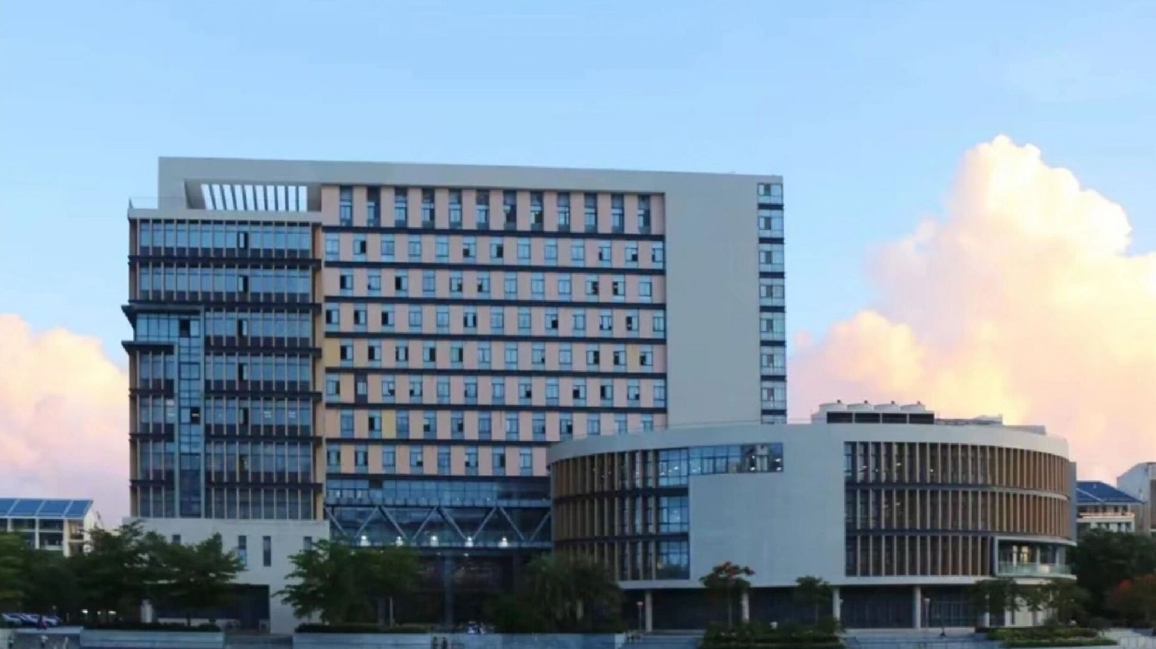 我后悔来海南热带海洋学院了! 来热带海洋学院学院我后悔了吗?