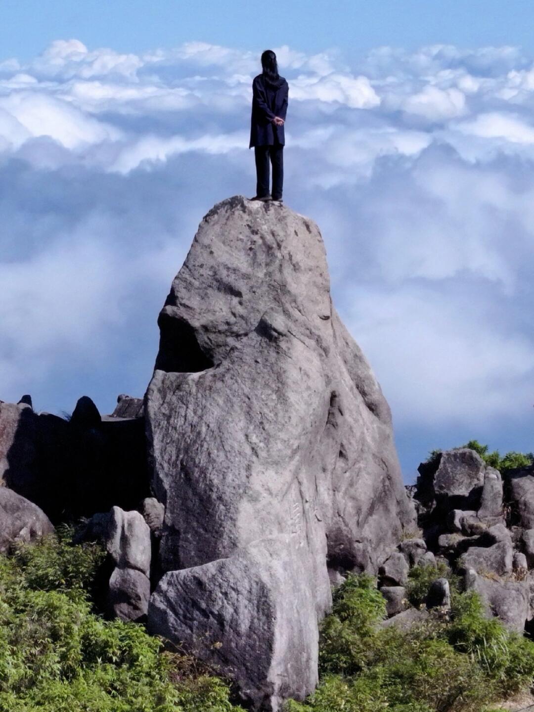 江西最高 的山峰有 多高相关图片4