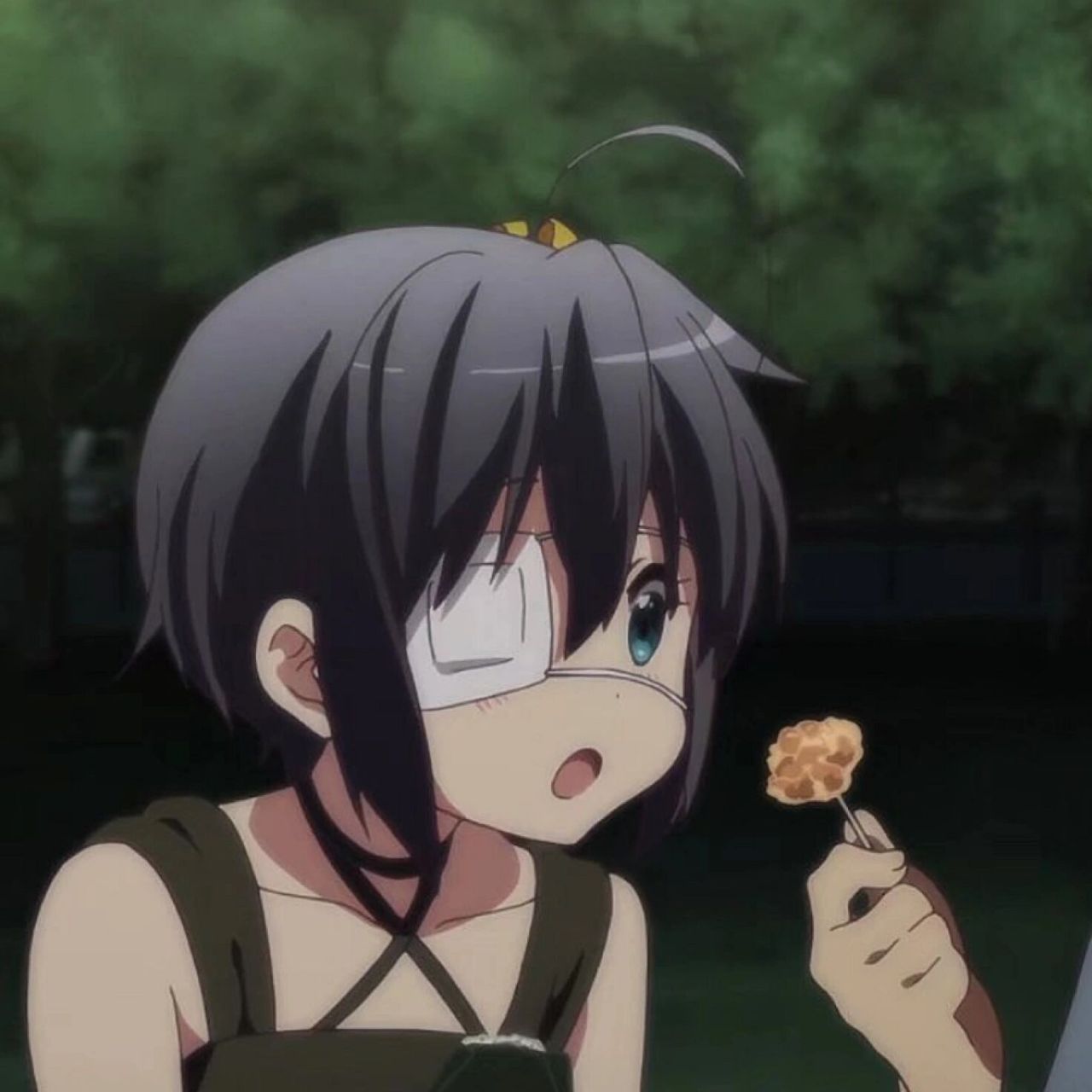 小鸟游六花情侣动漫头像