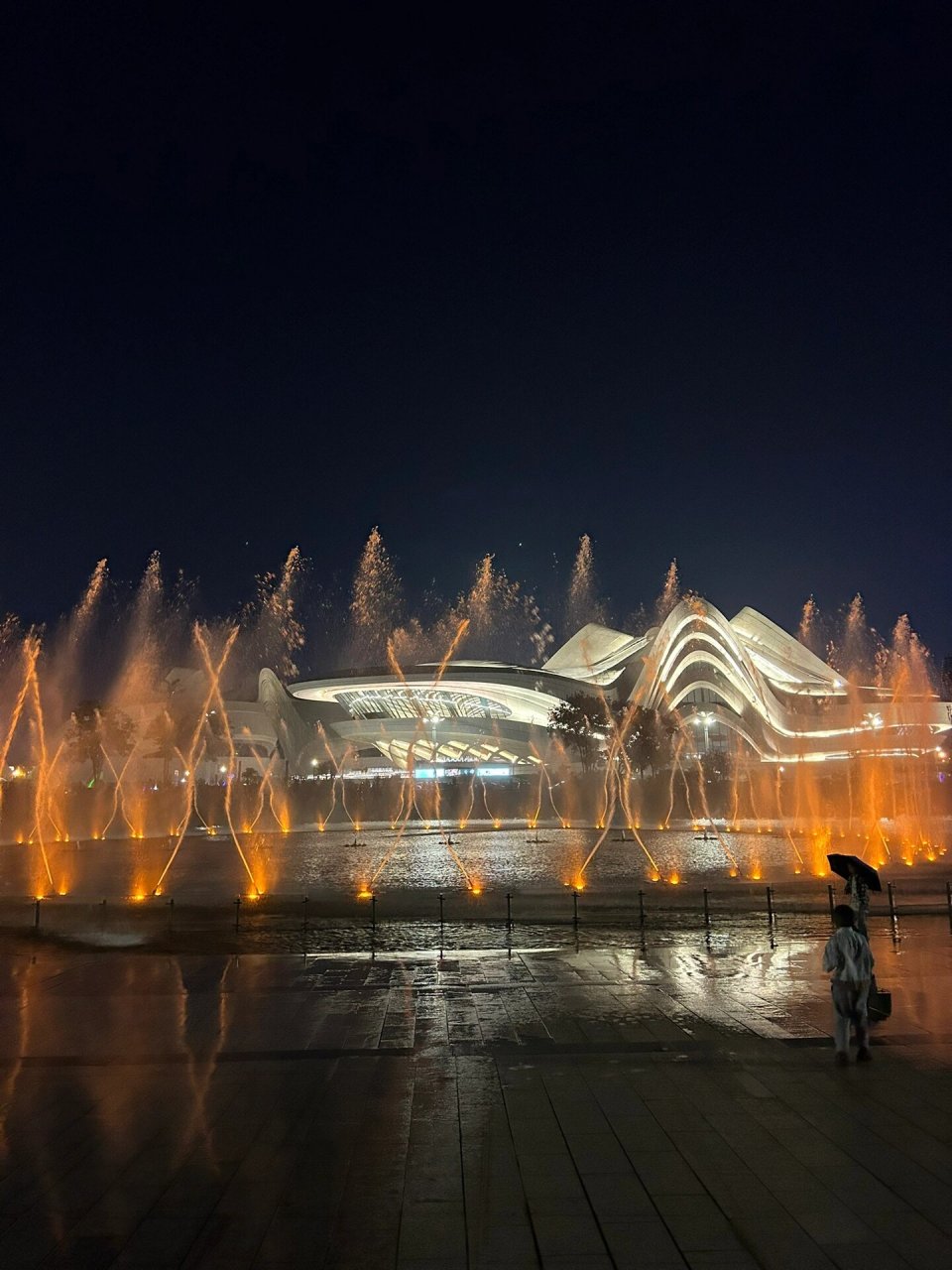 长沙梅溪湖夜景图片图片