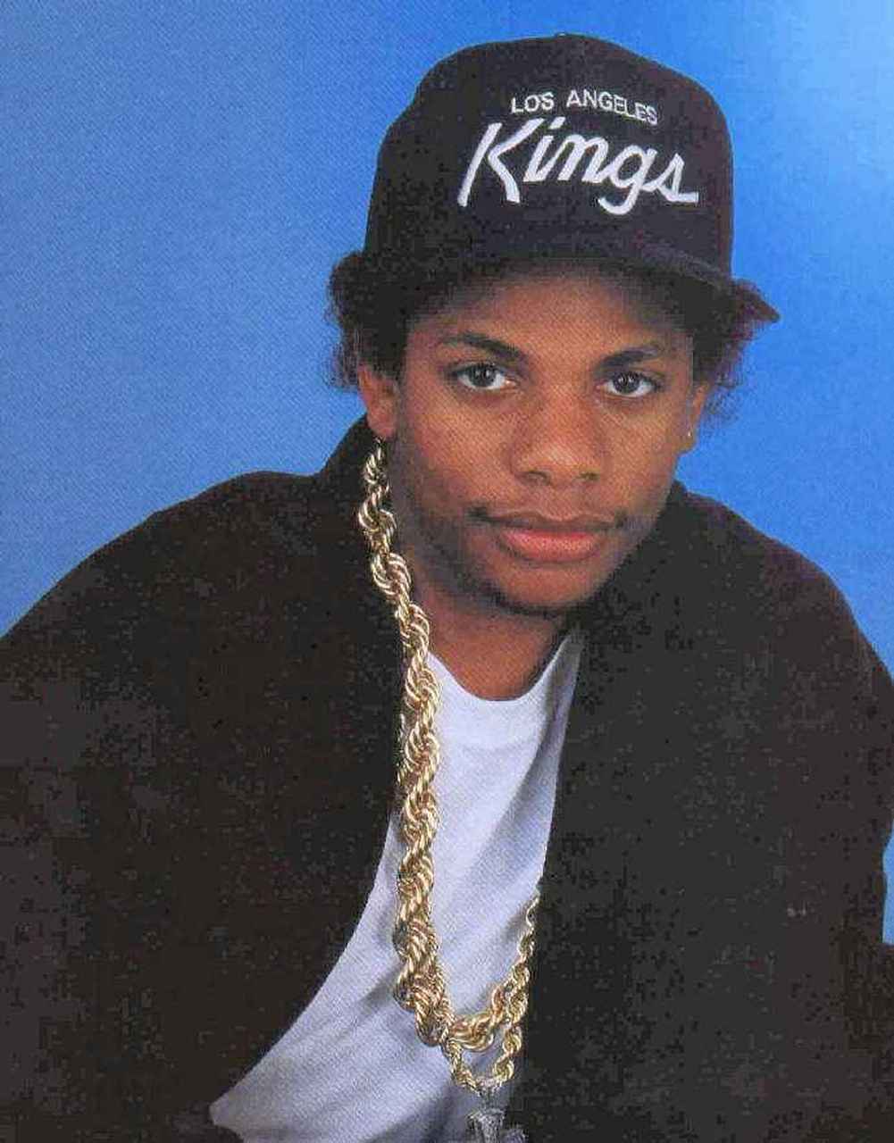 昨天是已故說唱傳奇 eazy-e 五七歲的生日 瑞思拜!