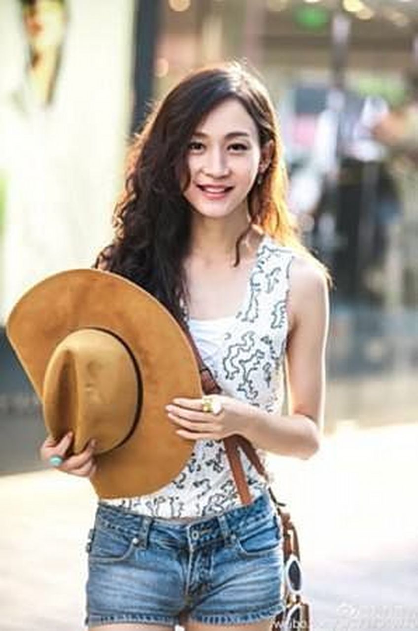 《过界》的女一号真漂亮,演员丁子玲的眼神很清澈#(乖)