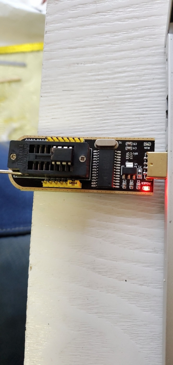 买了个编码器刷了手里的华硕m8h上志强e5v3,刷好微码之后,一直卡55