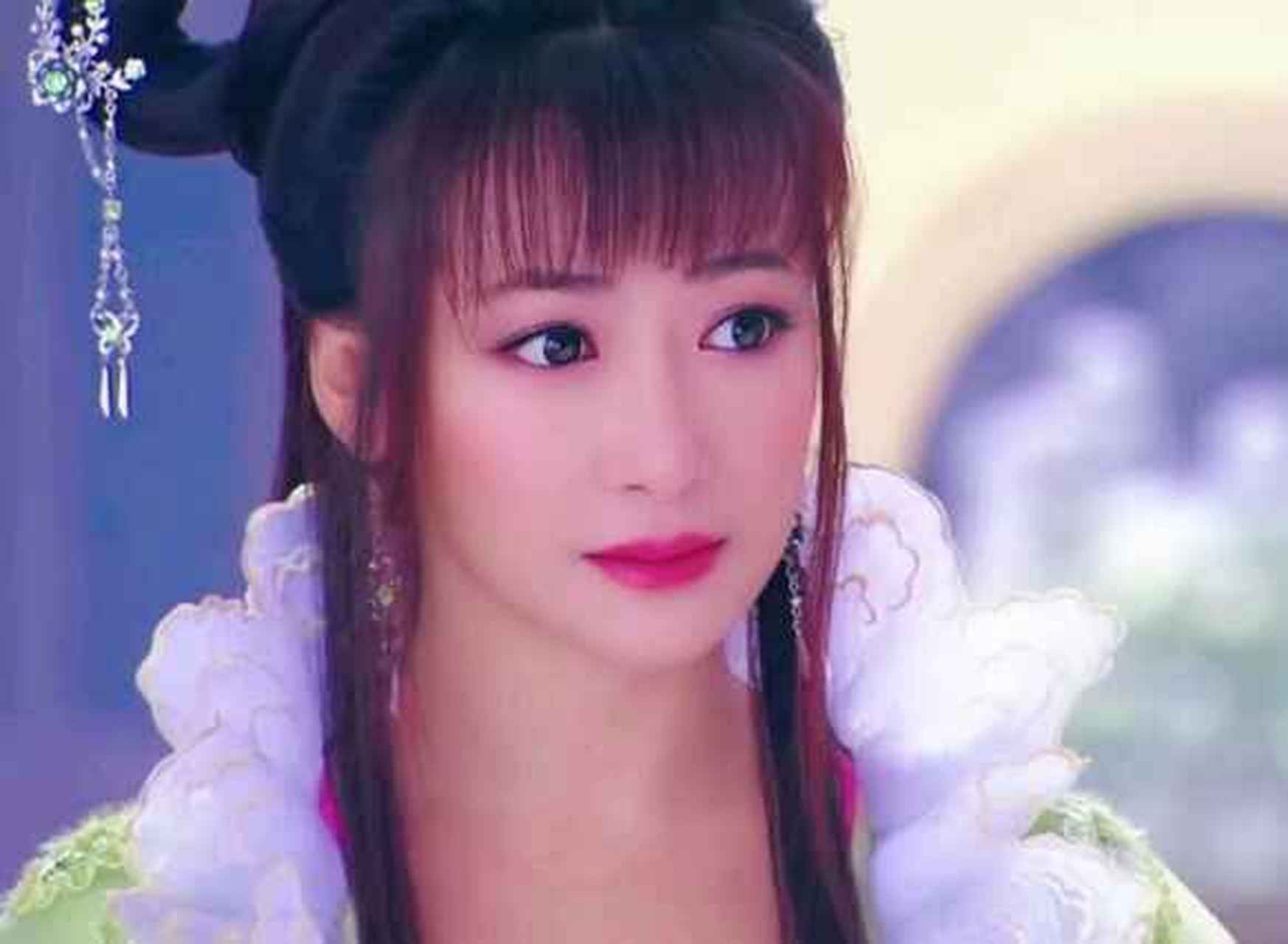 活佛济公3,陈紫函饰演的玉衡仙子.#(玫瑰)