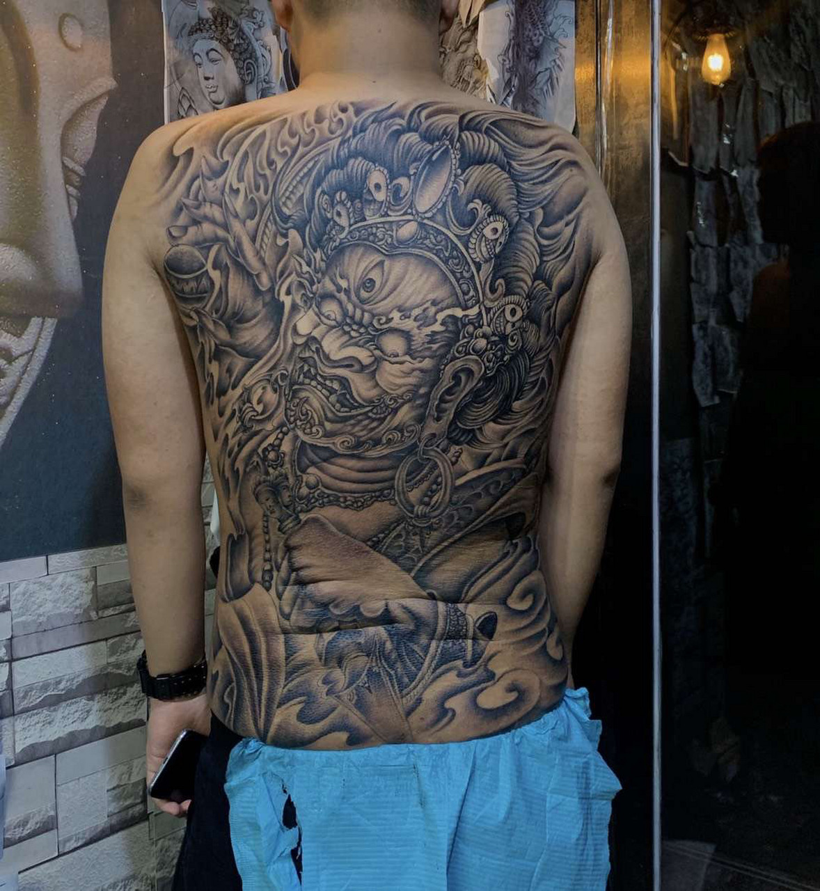 满背大黑天  3500带走