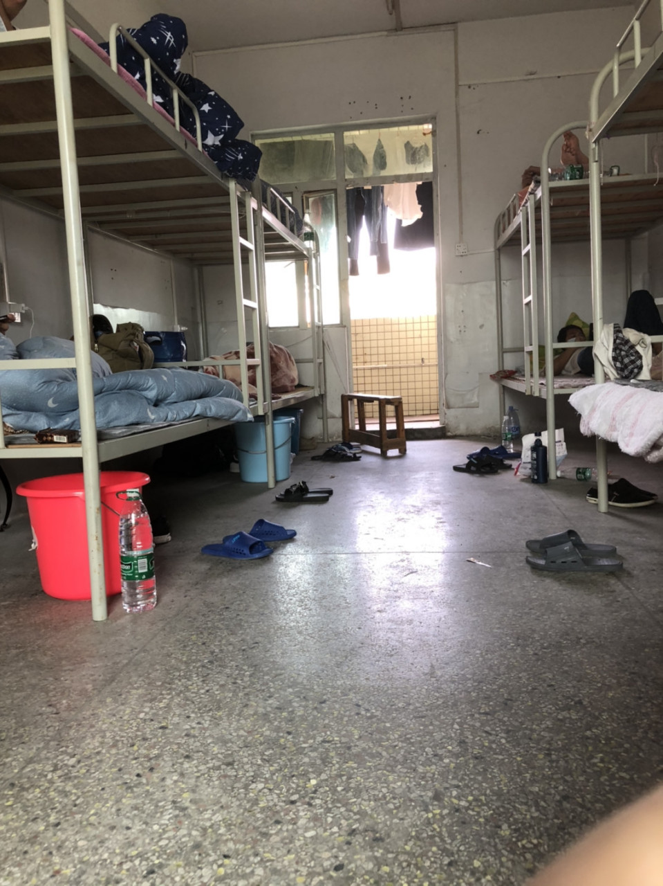 疫情期间,赛尔康技术(深圳)有限公司的防疫工作真是垃圾,隔离宿舍