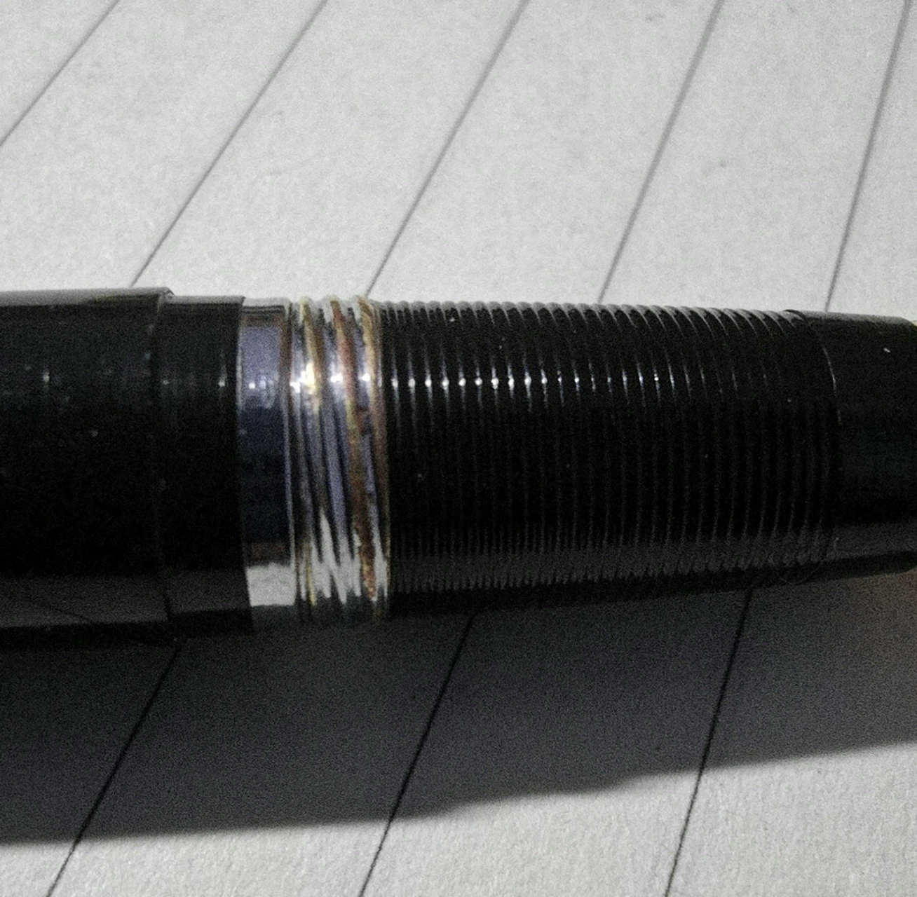 请各位大佬帮忙看看这只犀飞利潜艇哨兵笔尖有啥毛病不?