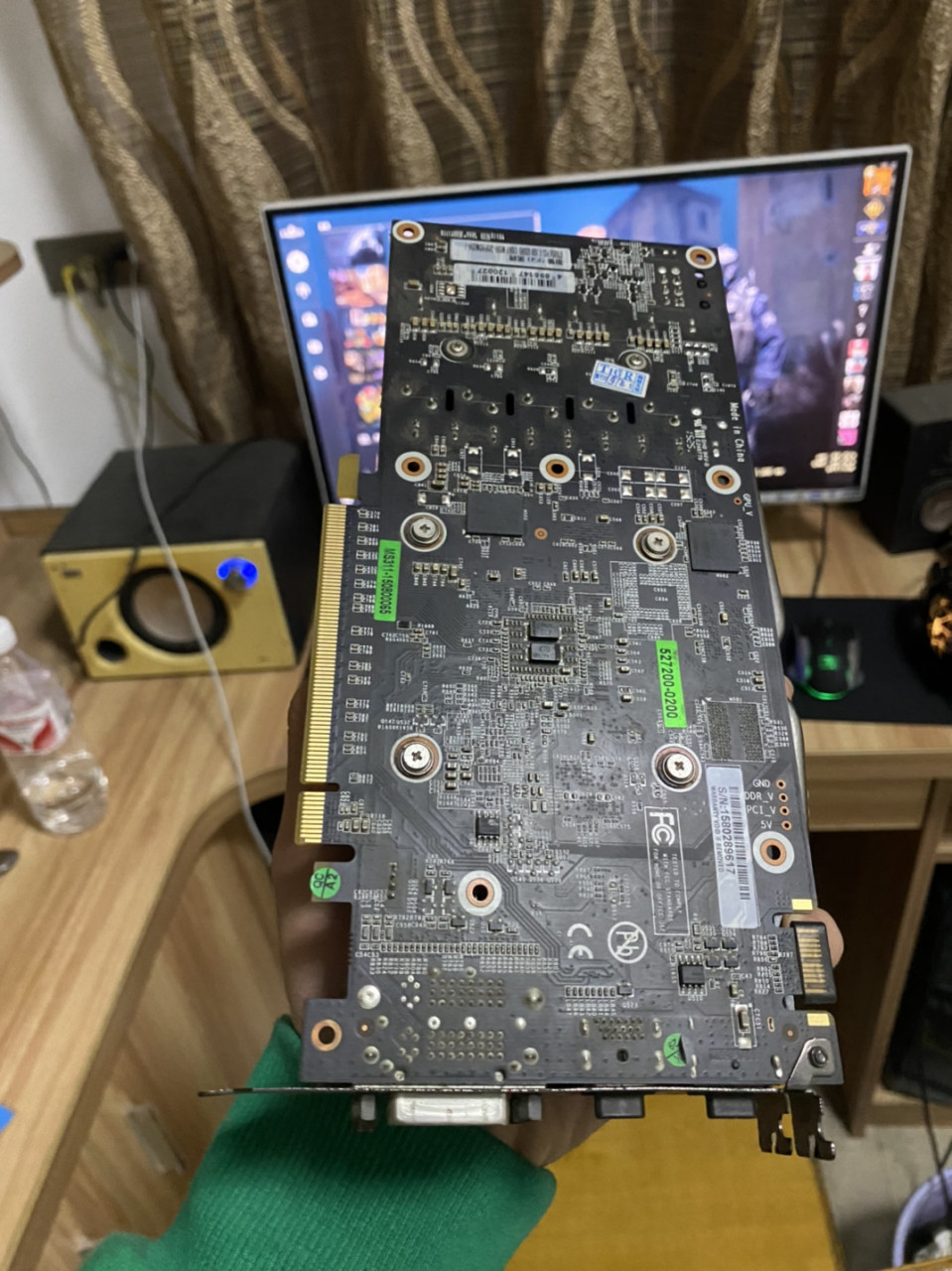 影驰gtx9502g图片