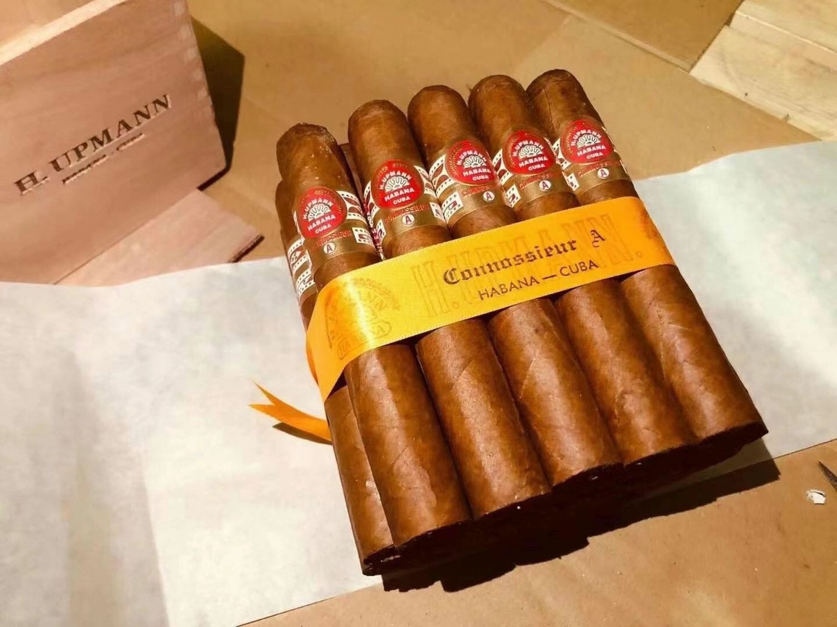 乌普曼-鉴赏家a h.