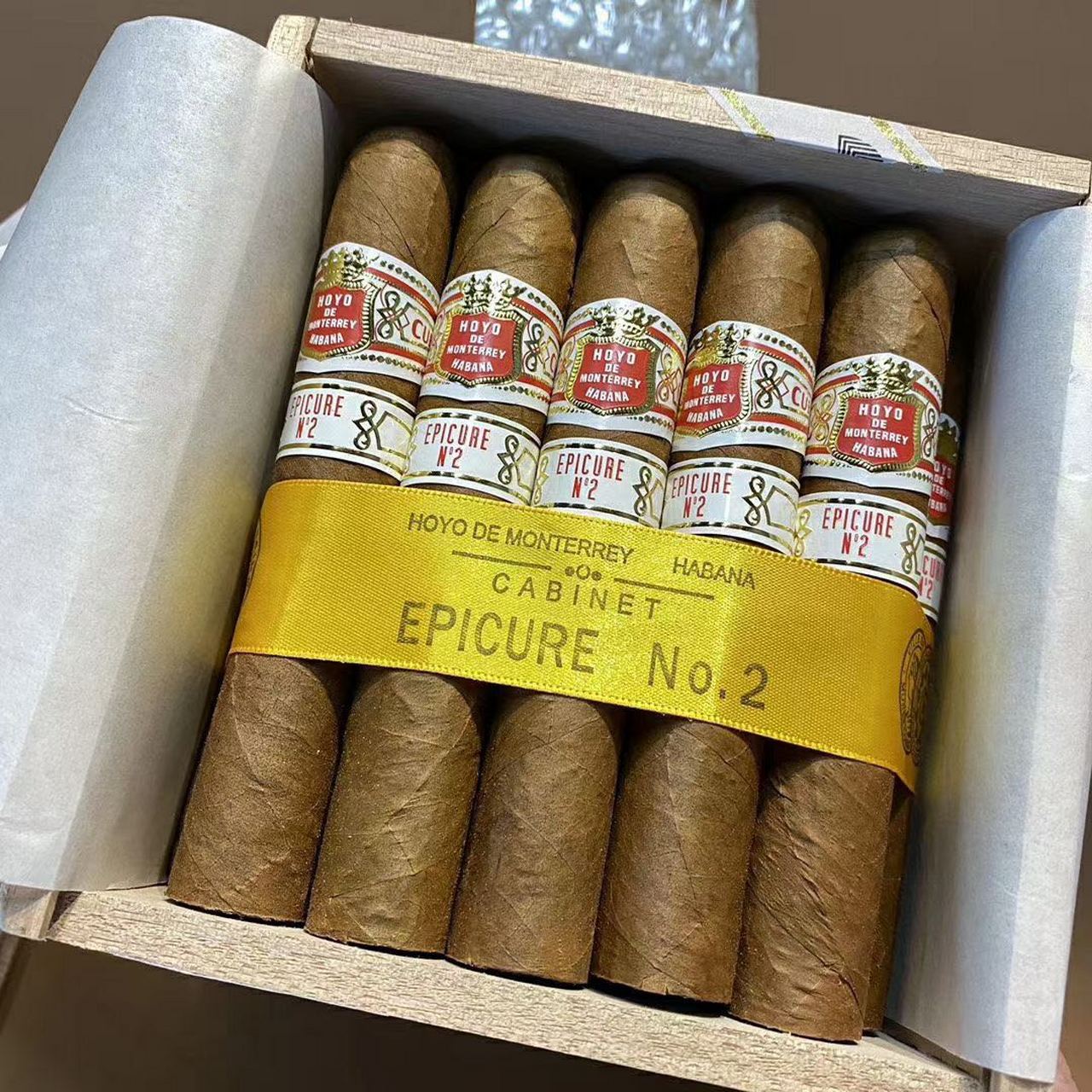 好友逍遥2号e2 国家 古巴 尺寸 罗布图 长度 124 环径 50 包装 25支