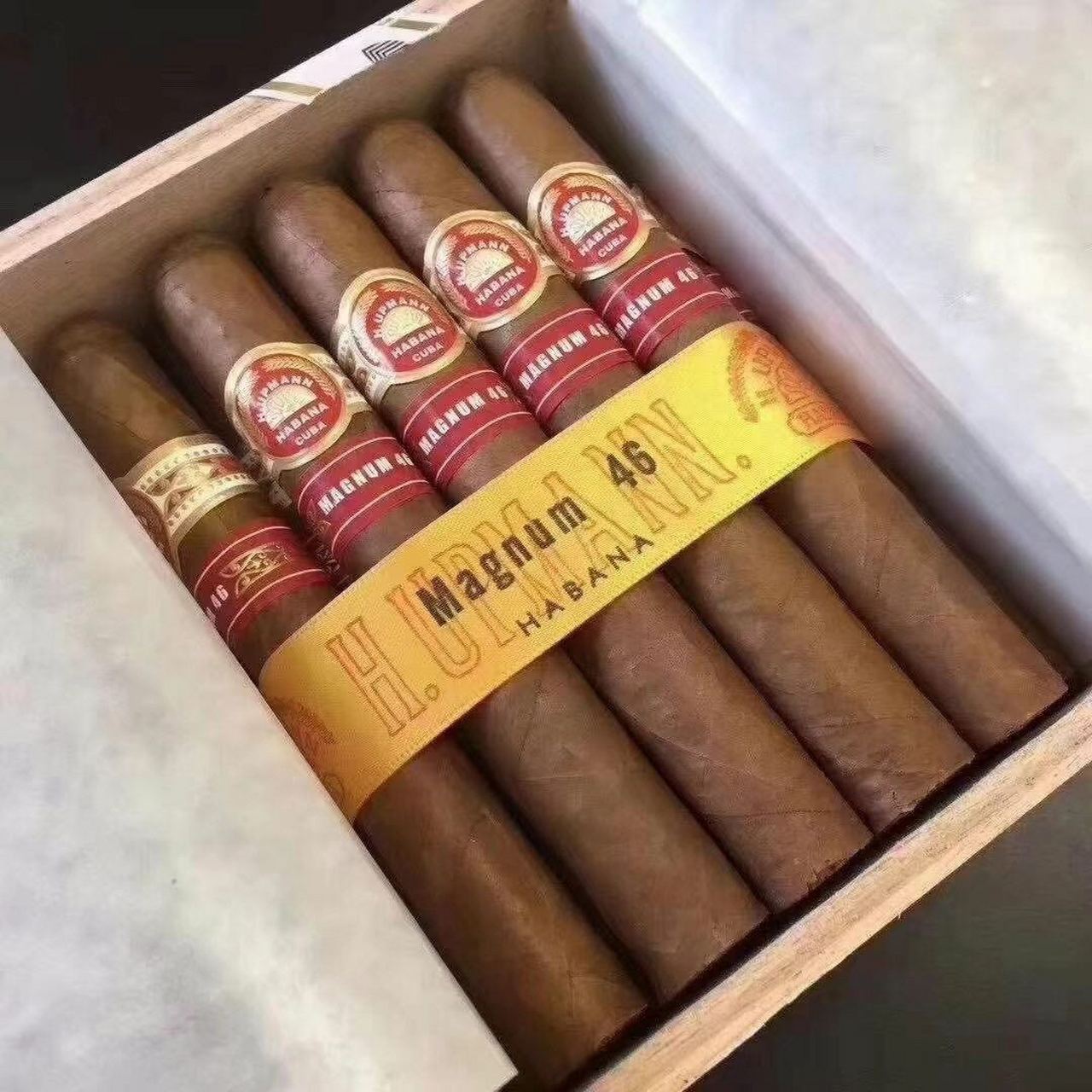 乌普曼优民 玛瑙46 尺寸:46 x 143 (5.