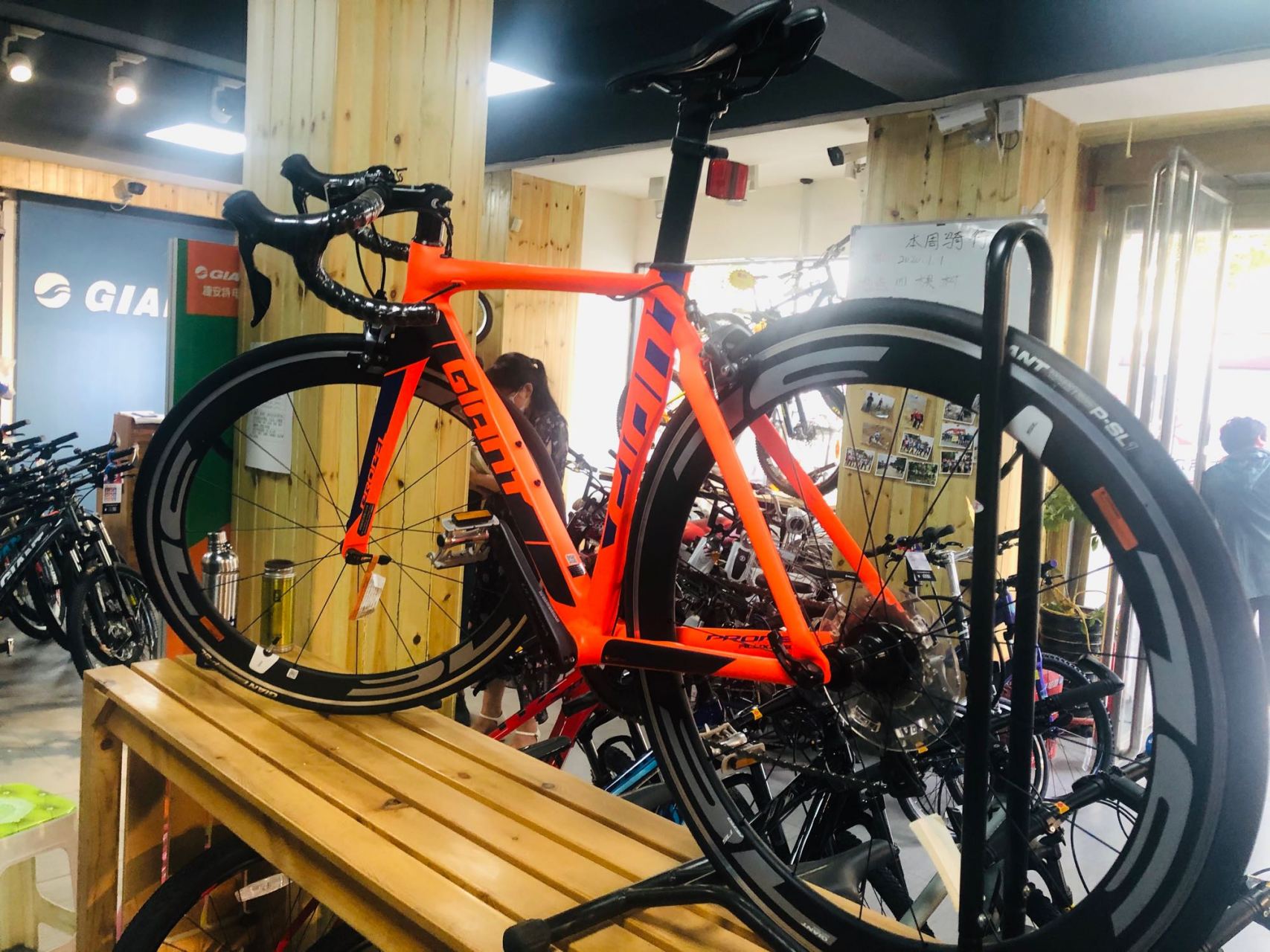 propel slr 1 谁知道这是哪一款的车子?