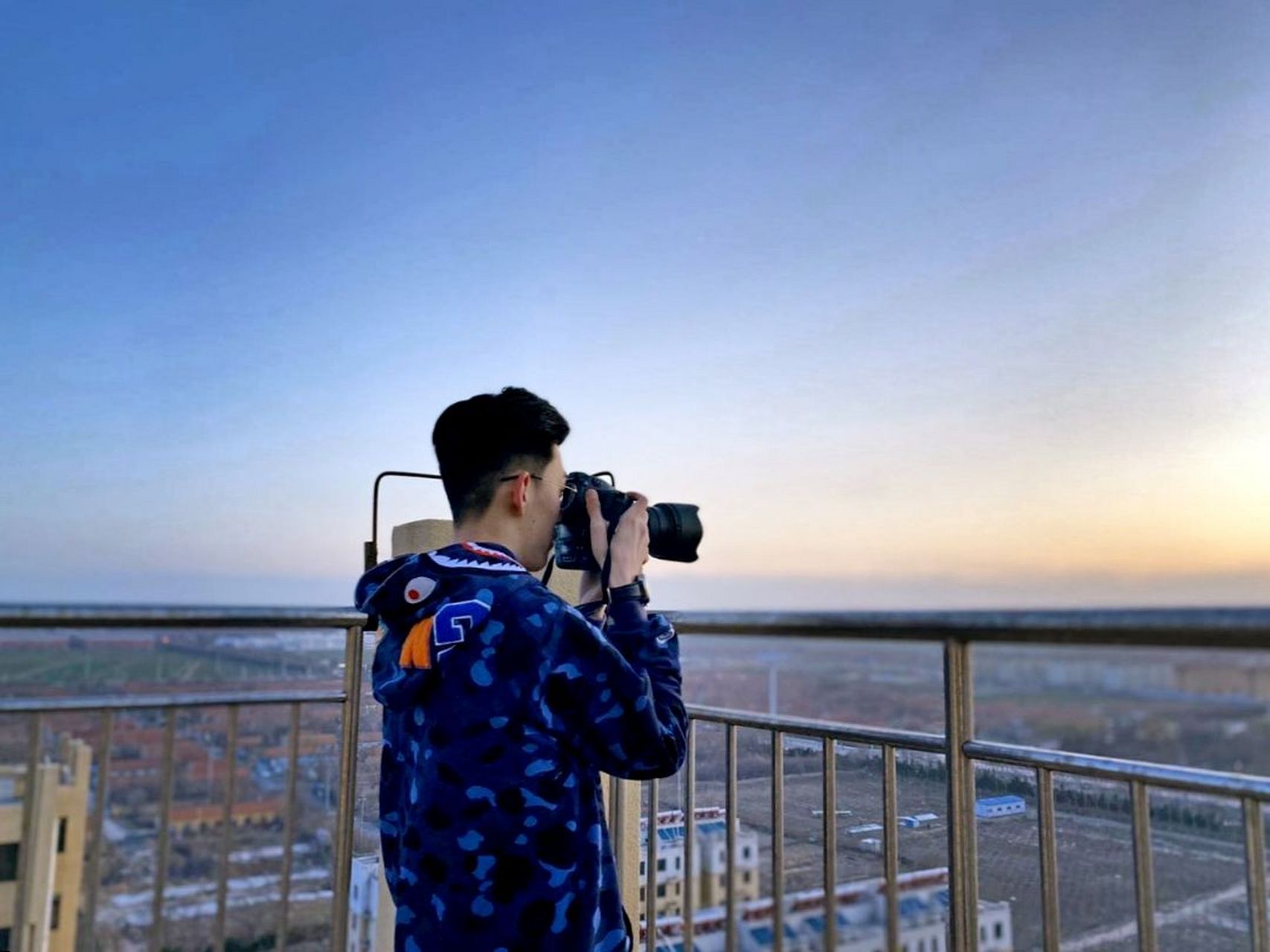 怎么拍落日的延时摄影吖,用的尼康d3s,推荐一下参数[祈福]