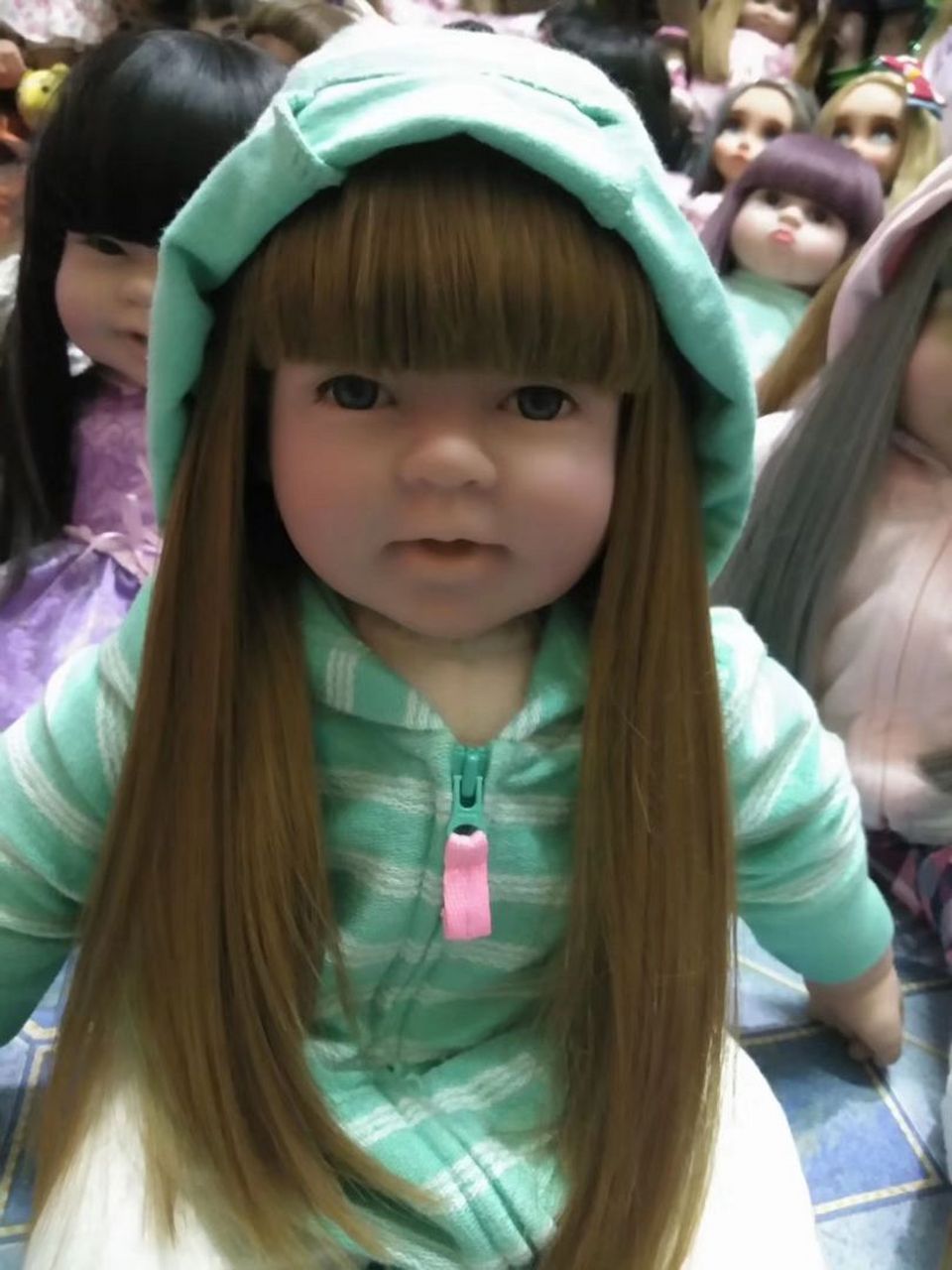 阿赞力矿(此款用的是进口美版娃娃 而且是超难找的限量版不是假货