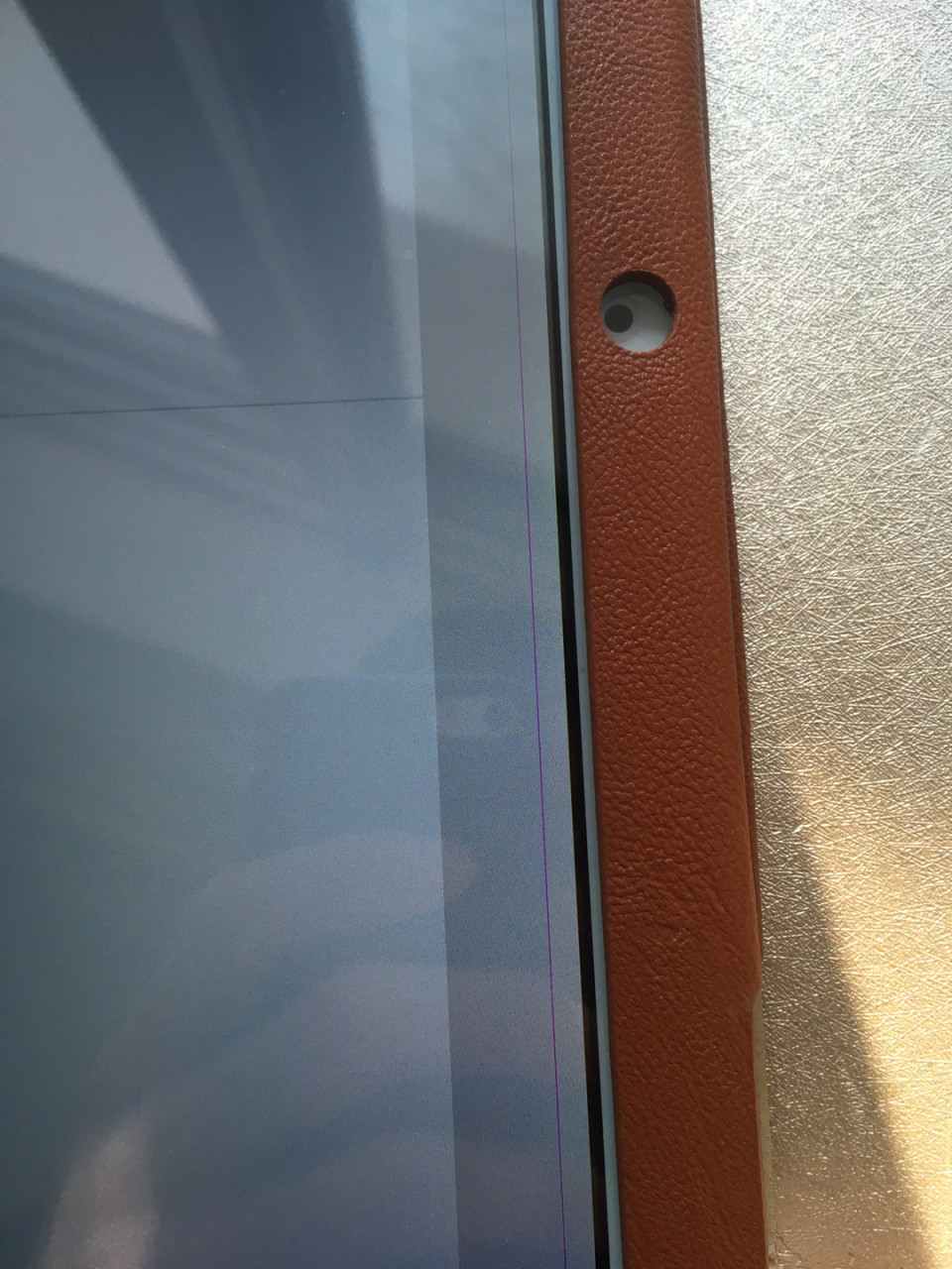 上图,台电平板p10,红线