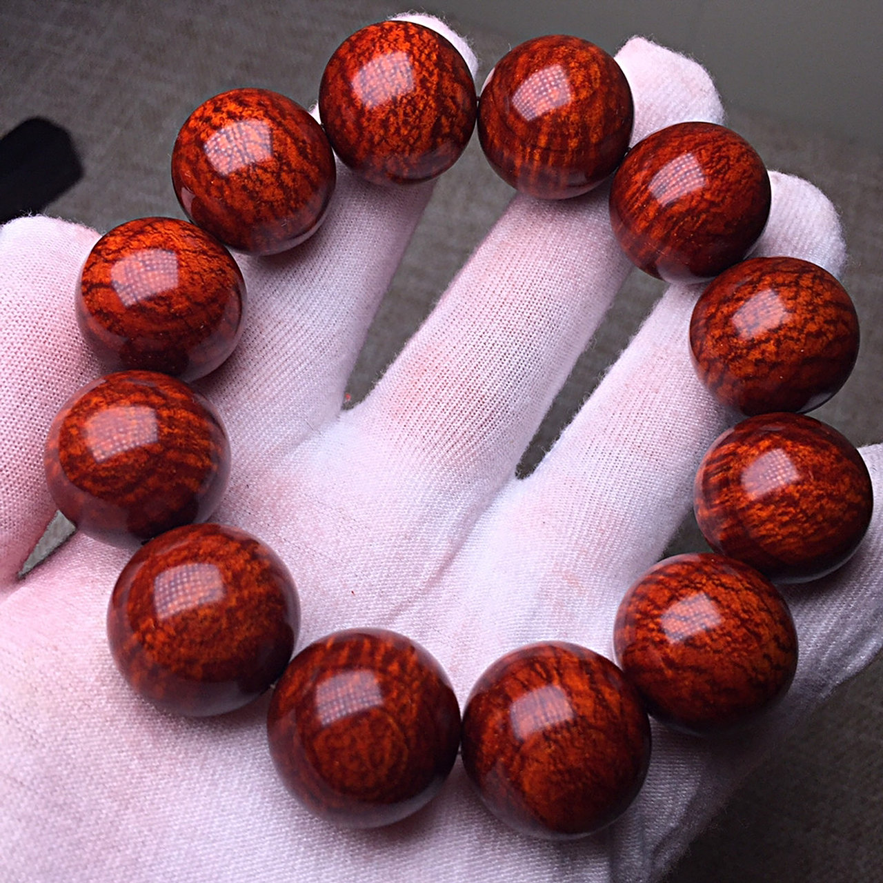 小叶紫檀大龙鳞纹