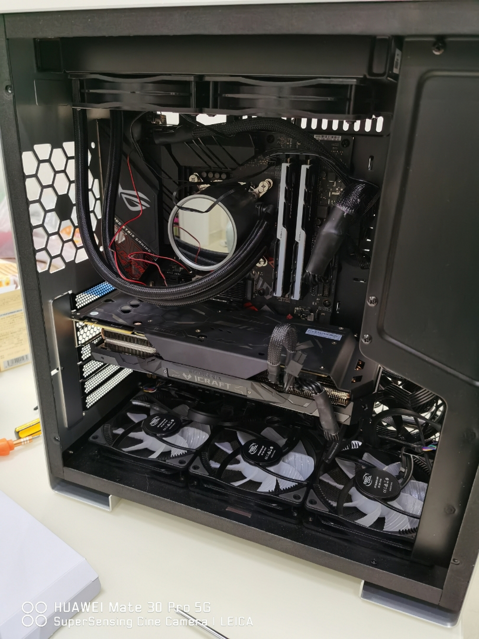 华硕z390h有电流声,嗡嗡响的吵死了,只能返厂吗?