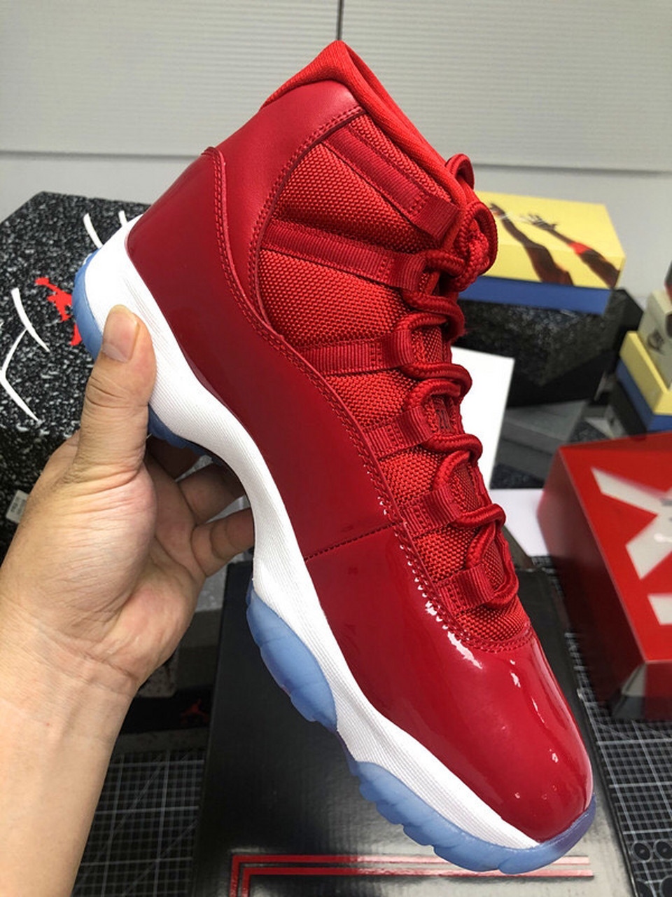 nike  air jordan 11  aj11红色男子高帮实战篮球鞋 40～47(有半码)有