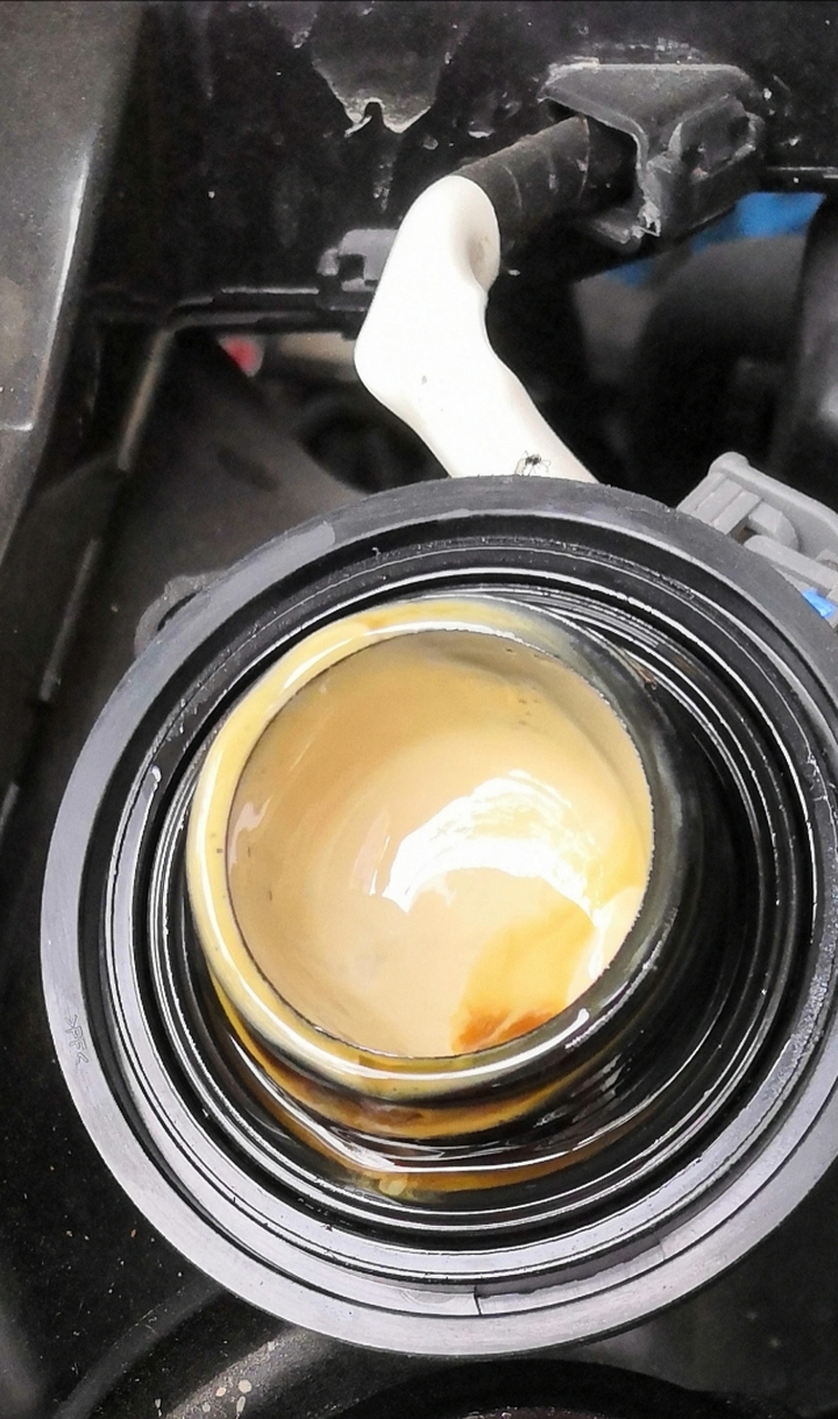 各位大神,东风本田crv混动净驰版机油增多乳化有解决方案吗?