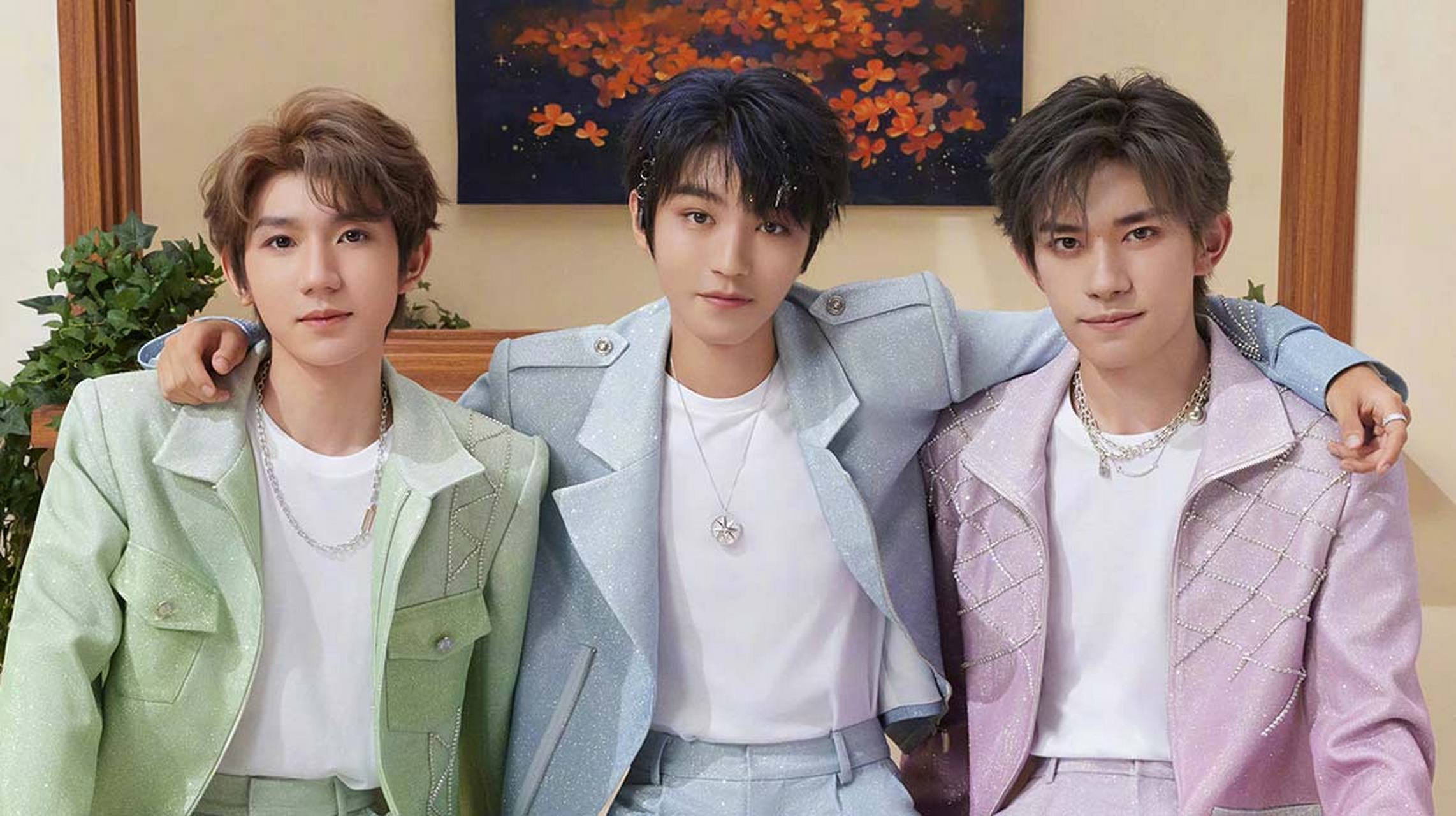 tfboys十年之约演唱会 三人多年后再合体 歌曲传解散信号