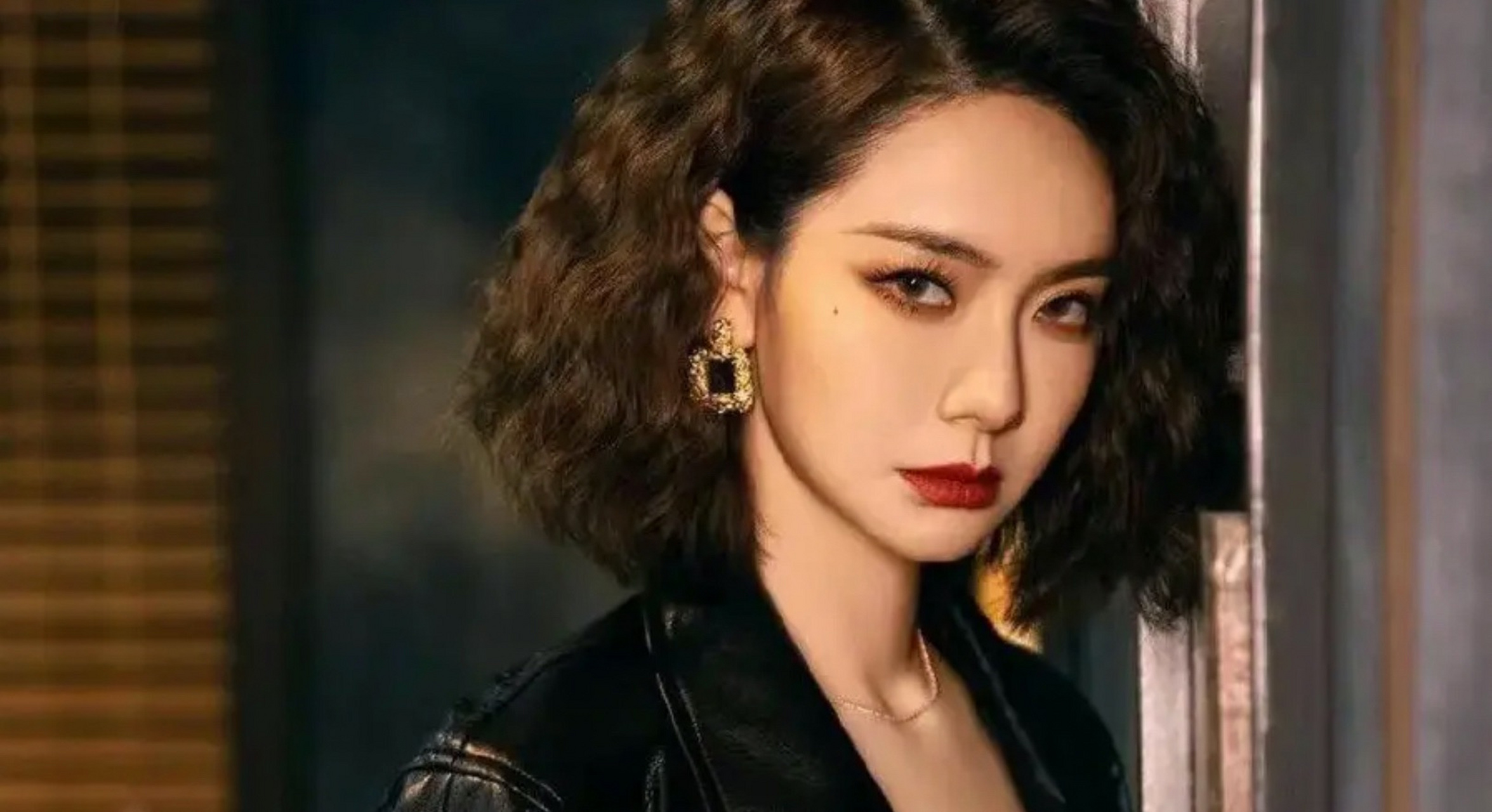 戚薇生二胎差点摔倒多亏陈小春