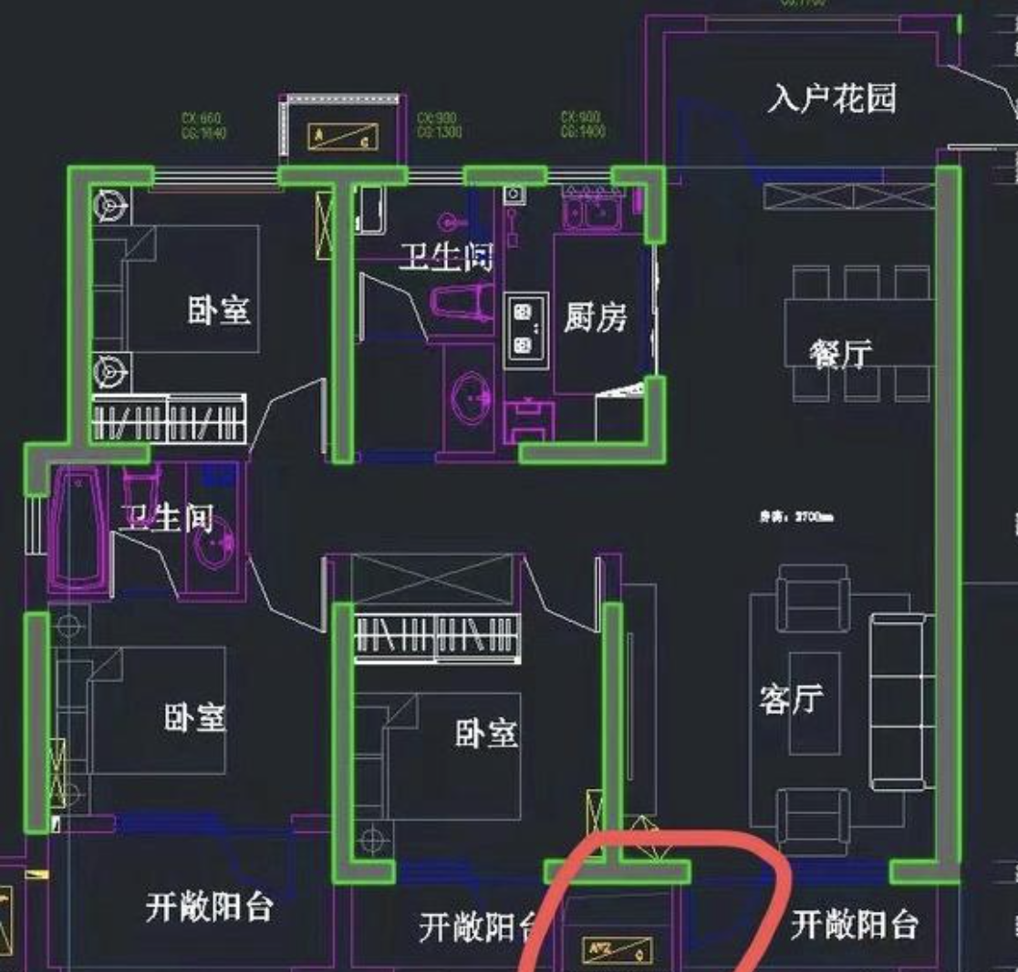 大师们,麻烦给看下房子的财位在哪里,想买个文财神供奉,不知道家里