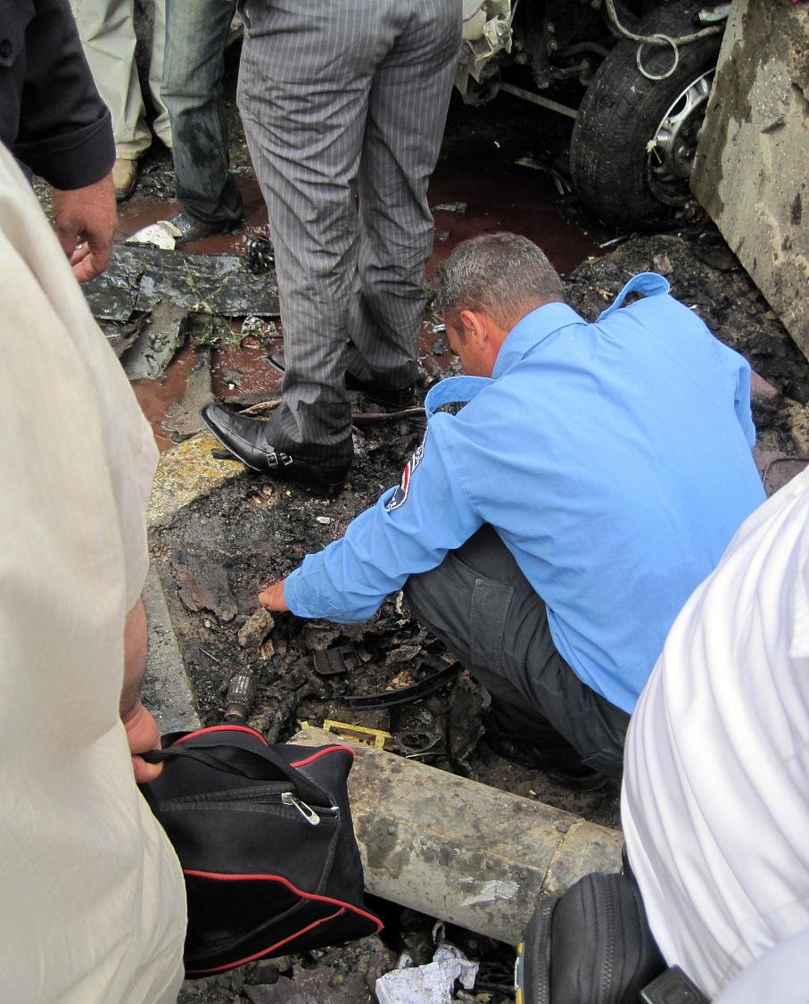 13岁花季少女网恋遇恶魔!