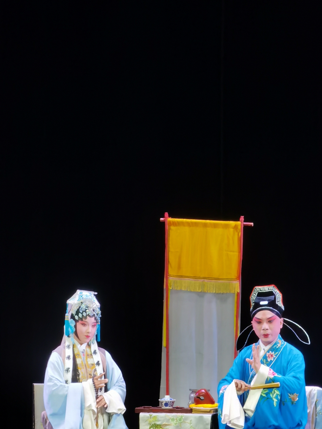 思念无语临风问嫦娥, 你可否见证过我们的卿卿我我