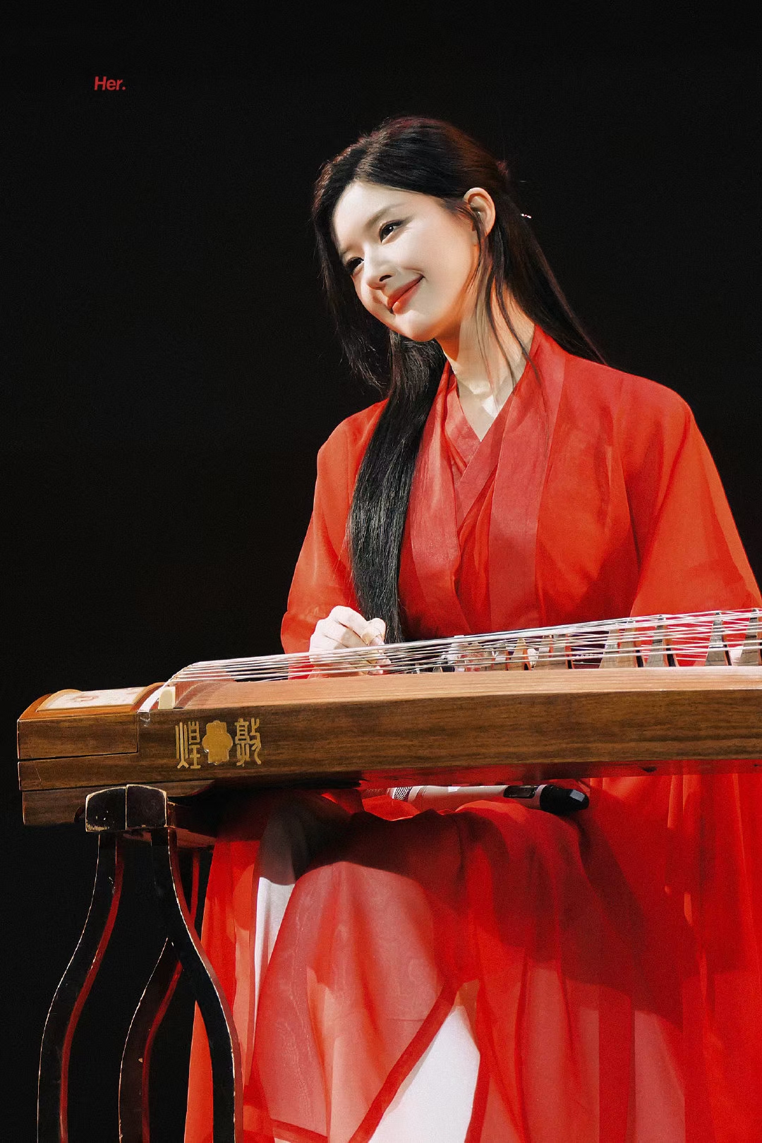 赵露思已经进组,那让我们期待珠帘玉幕吧