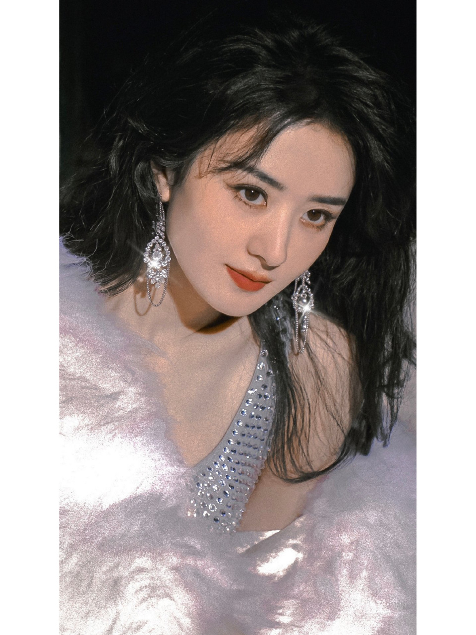 1,乔欣她现在无男友,而且即便谈也不会再想着公开了  2,c姓女星私下喝