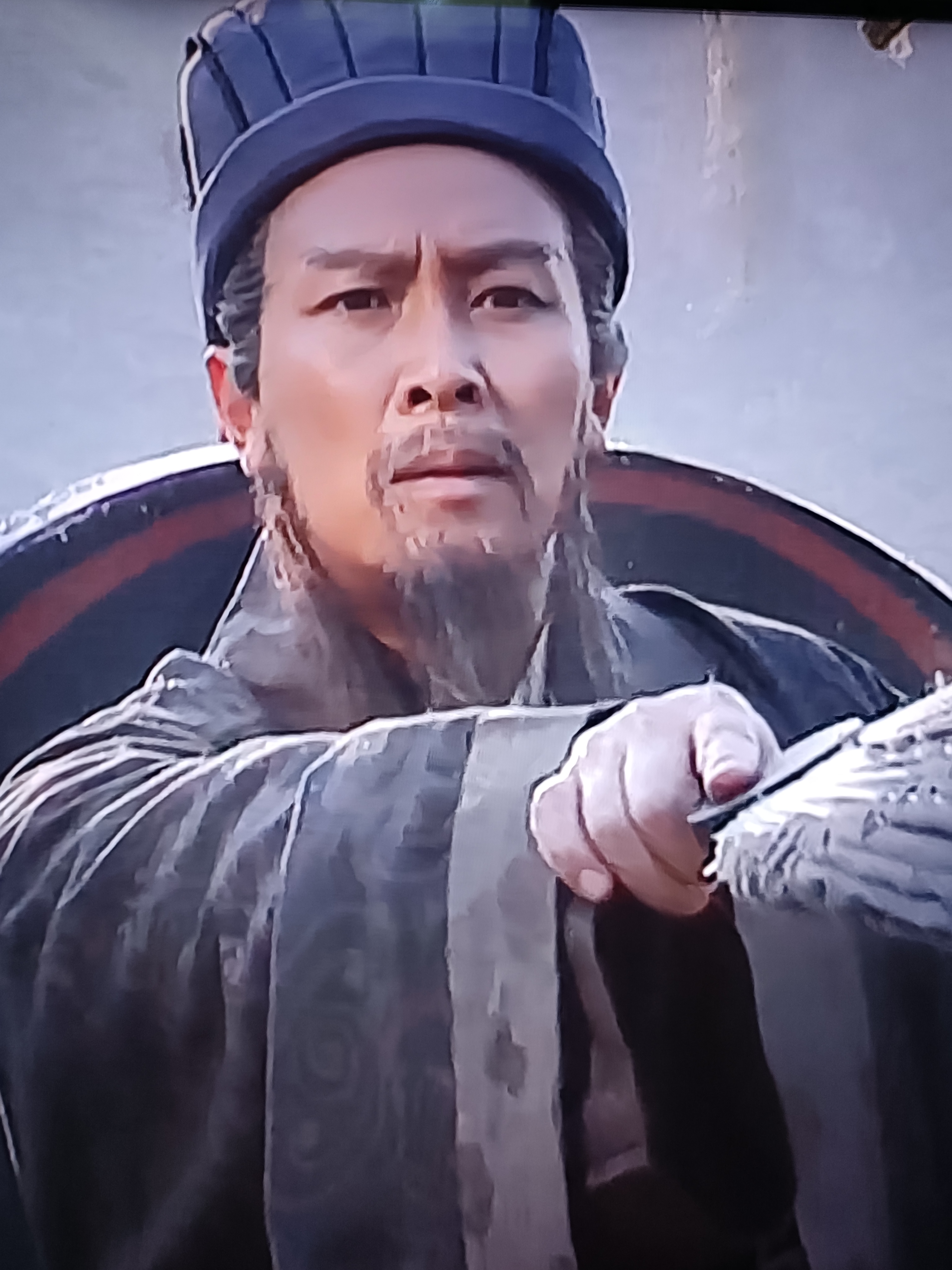 火烧上方谷,真希望烧死司马懿,虽然也很喜欢司马懿,但更喜欢诸葛亮