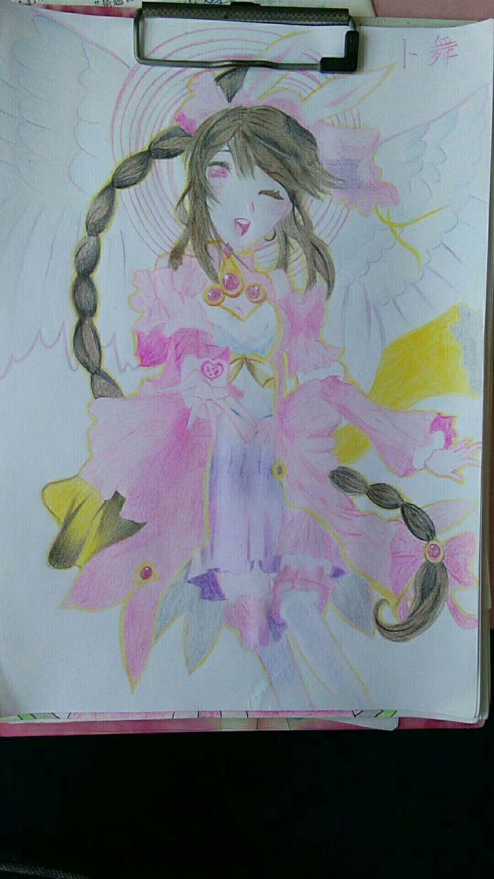 爱画画的小舞姐画了个神界小舞,评判一下