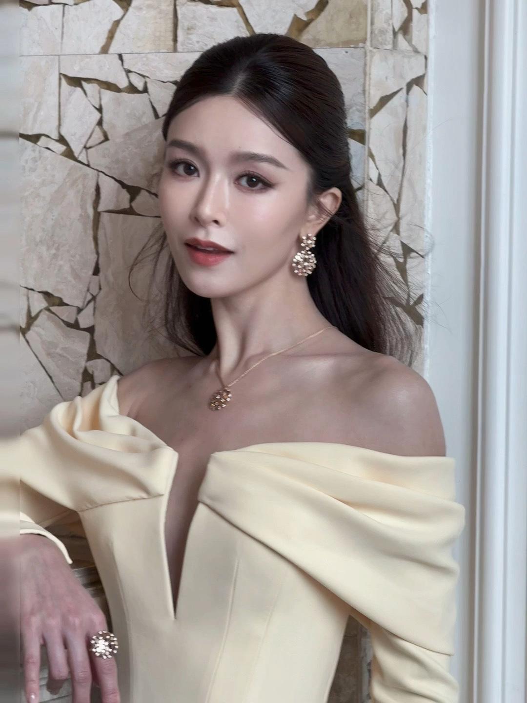 文咏珊一个香港的演员 感觉她长得很漂亮 演技也挺好的 虽然没有杨颖