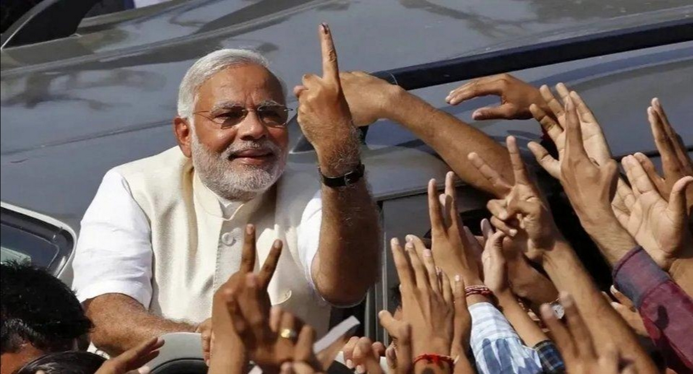 在印度这手势代表什么含义?应该不是通常理解的那种吧?