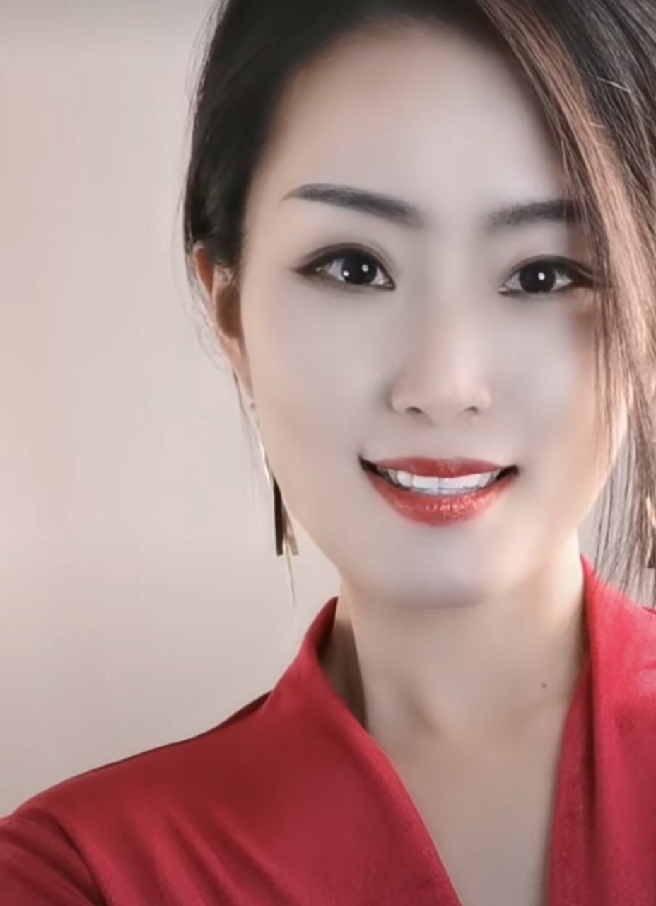 中国著名女网红乔青羽