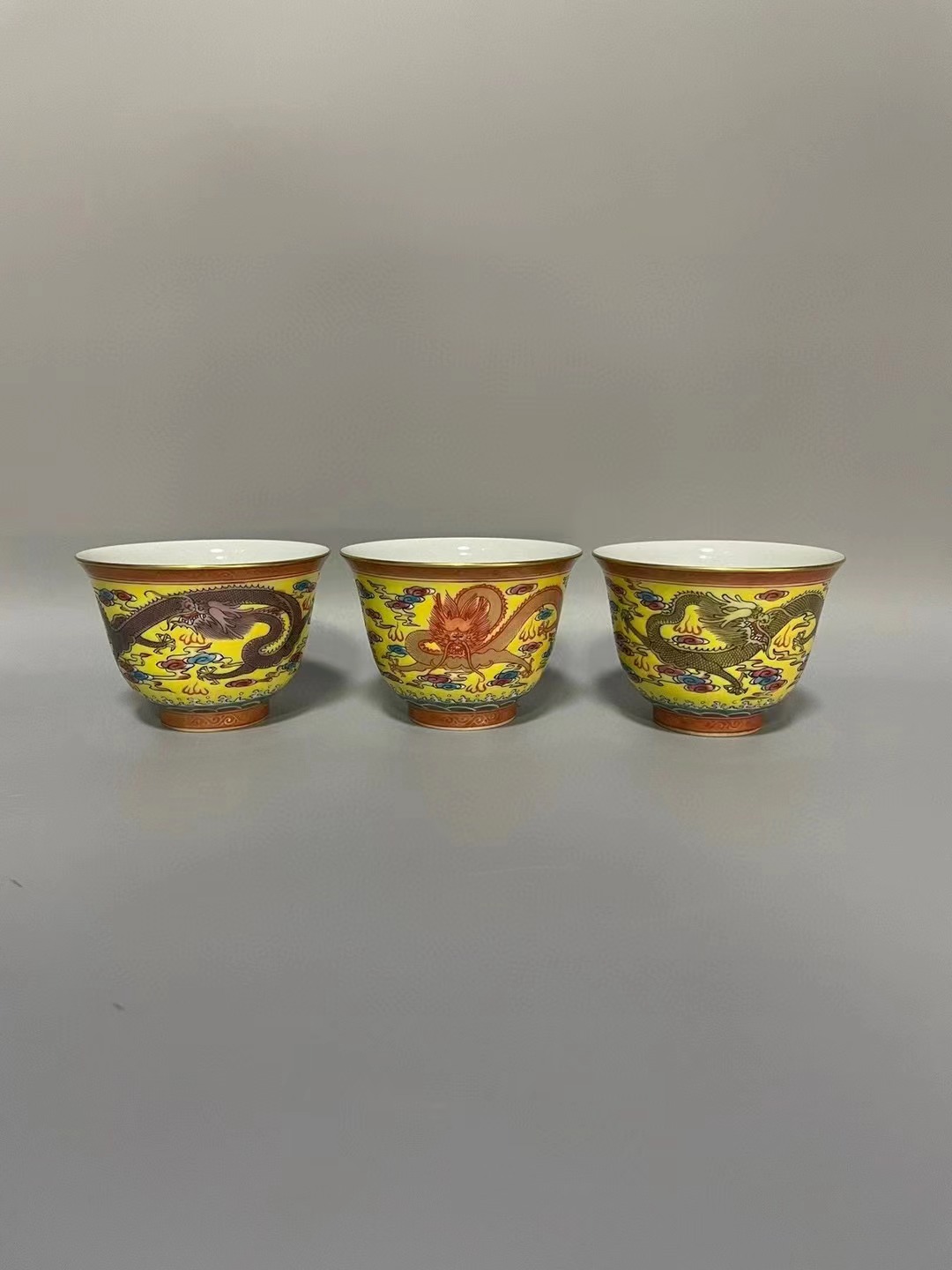 手绘粉彩九龙杯#盘盘老物件