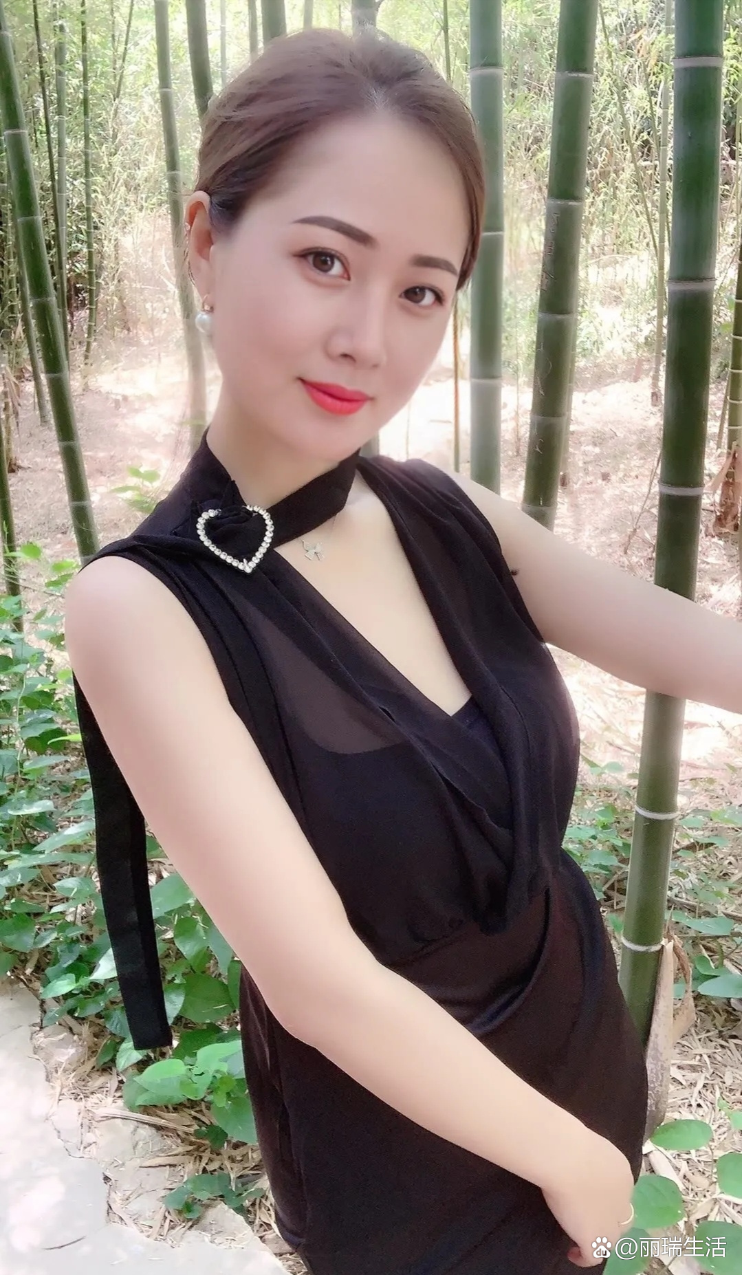 32岁未婚女图片